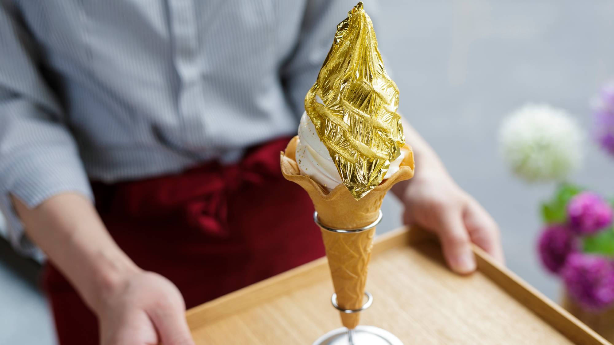 【金箔ソフトクリーム】金沢に来たら食べたい！