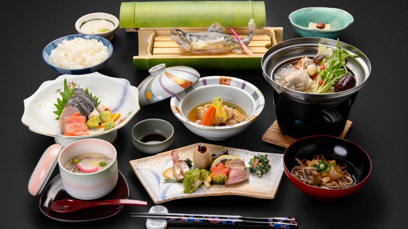 ◆直前割◆緊急セール1100円OFF｜からだに優しい「創作会席」＆「美肌の湯」が自慢の湖畔の宿