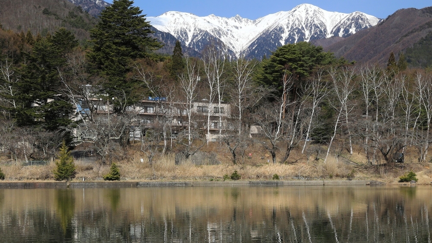 【外観】アルプスと大沼湖に囲まれた自然あふれる立地