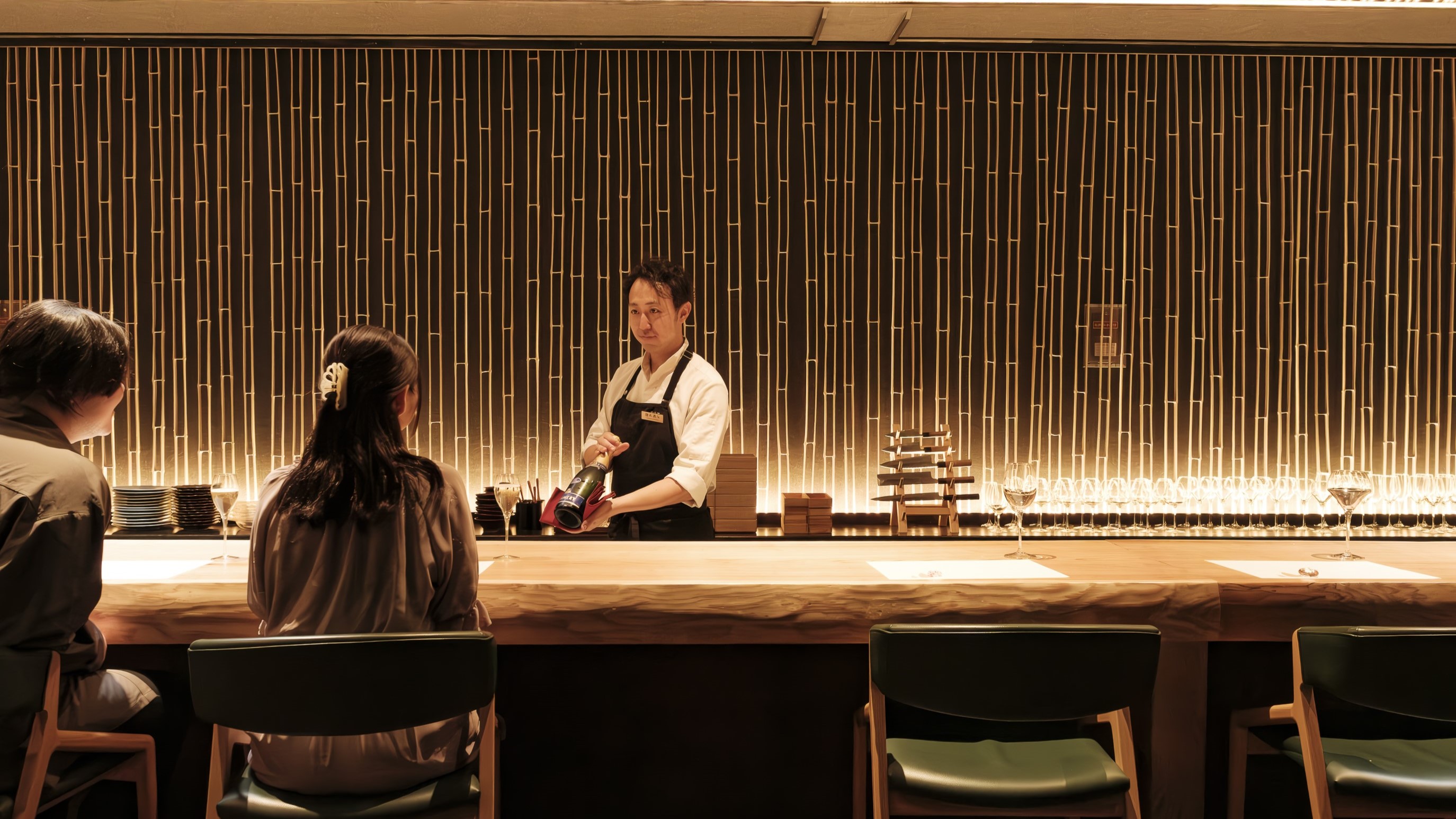 【レストラン華響】