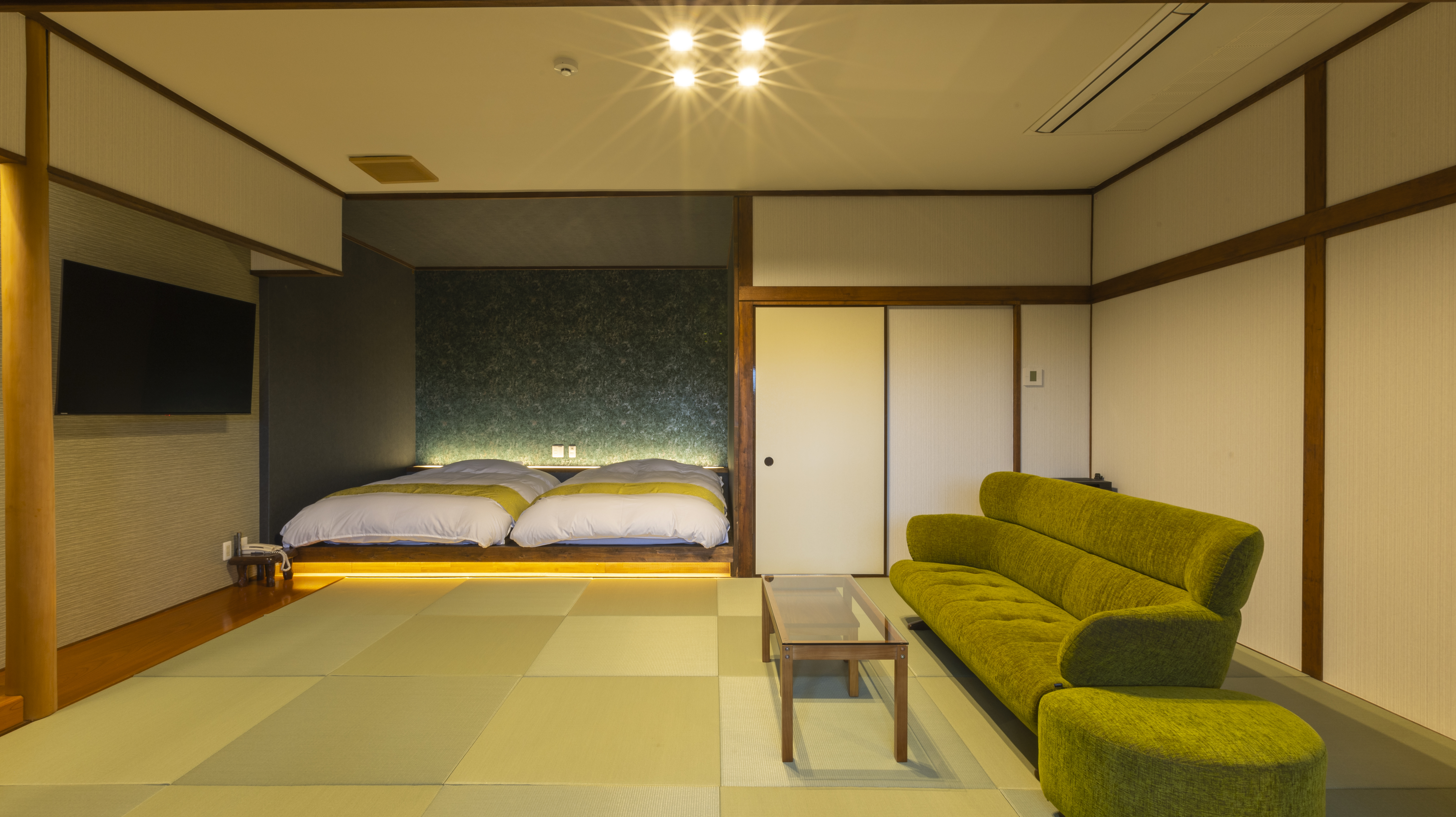 玉響の客室「茜」