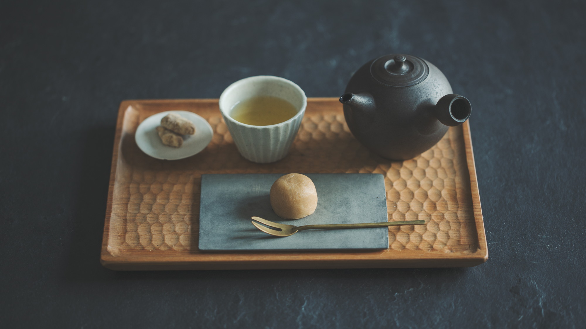 【茶寮】地元静岡で採れたお茶を存分にご堪能ください。
