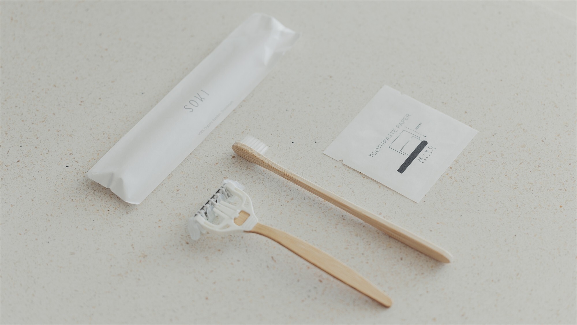 【客室アメニティ】MIYO ORGANICの地球環境に優しい竹製アメニティをご用意しております。