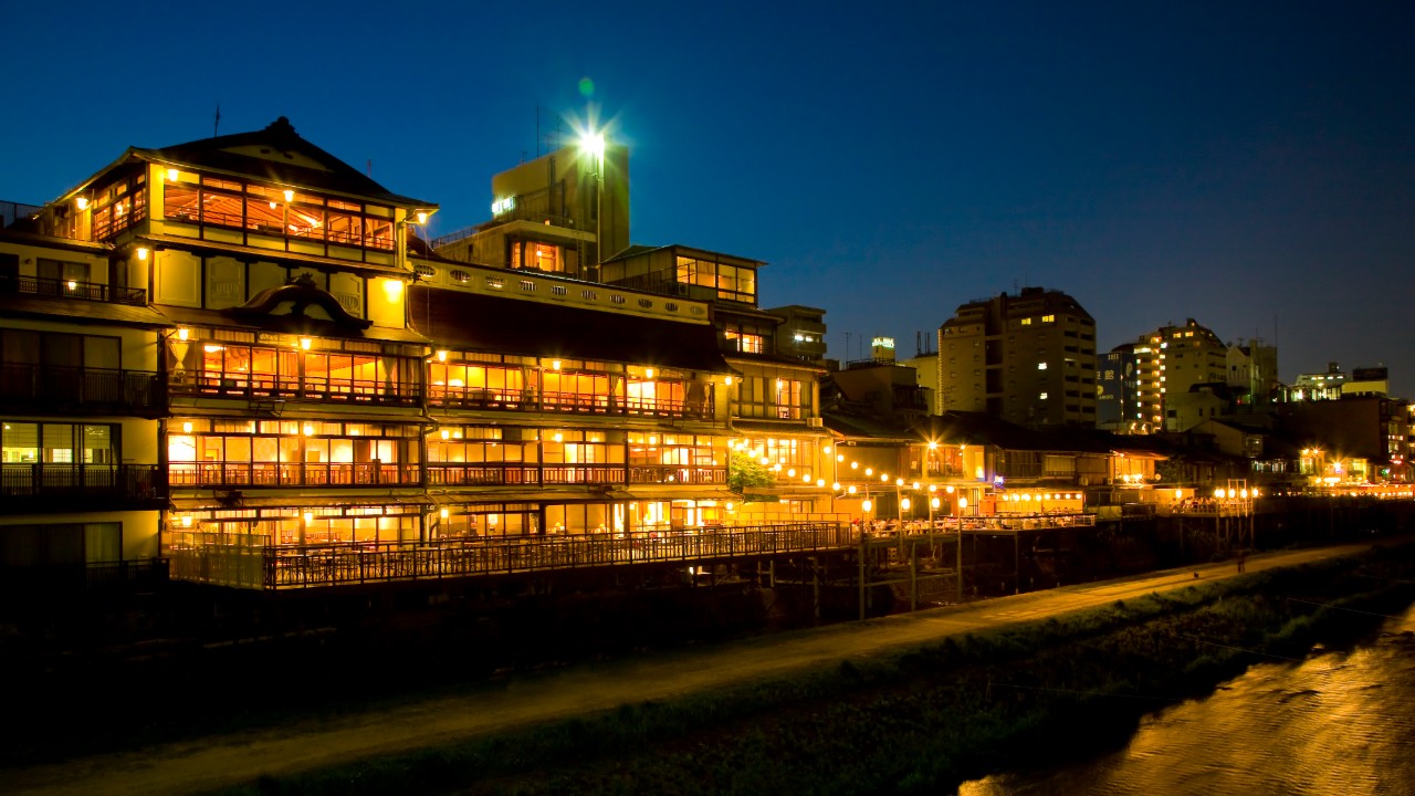 【グループレストラン】ルアン／鮒鶴京都鴨川リゾート