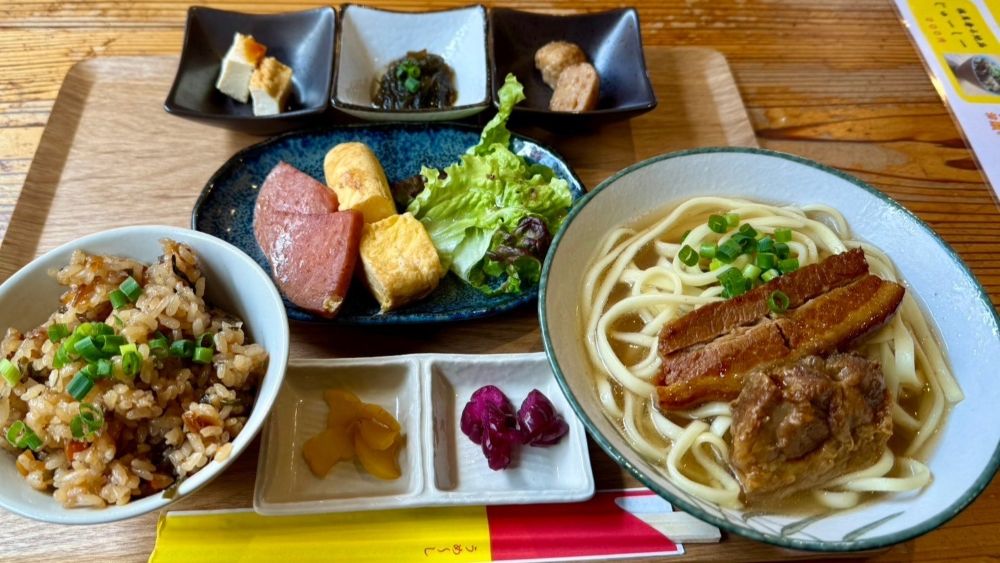 沖縄食べ歩き