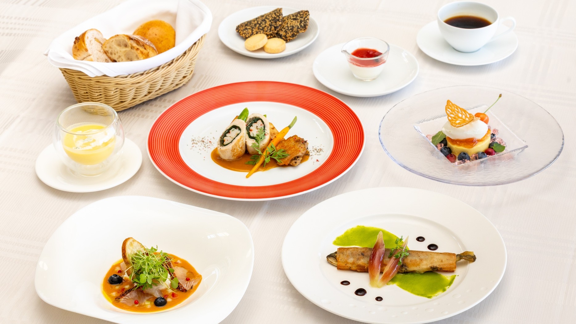 【期間限定】金目鯛や鮎、天城シャモ等旬の食材を使用した夏の洋食ディナー＜夕朝食付スタンダードプラン＞