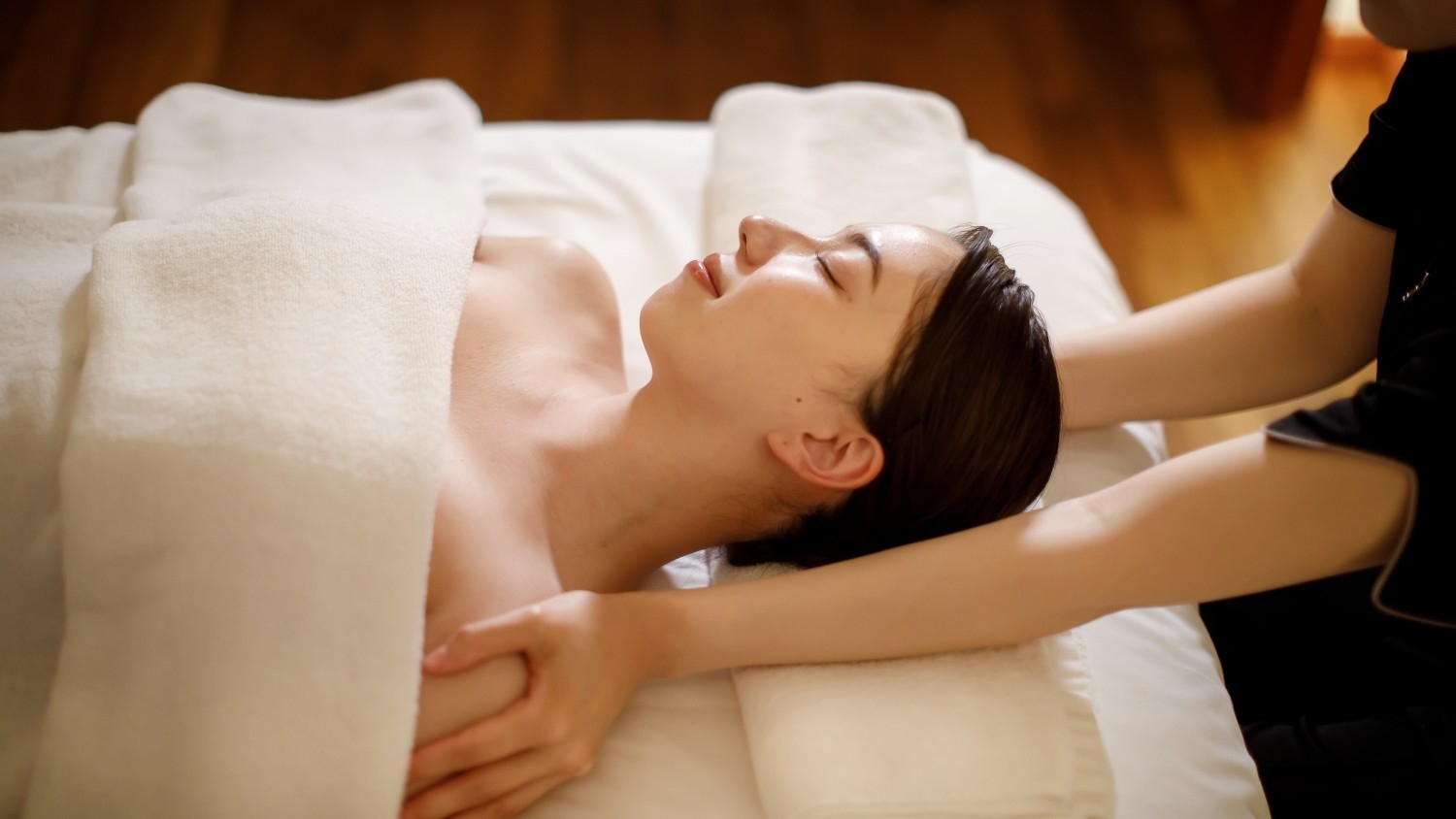 【Etoile SPA1名様付き】お気軽にスパ体験〜 トライアルアロマボディトリートメント45分