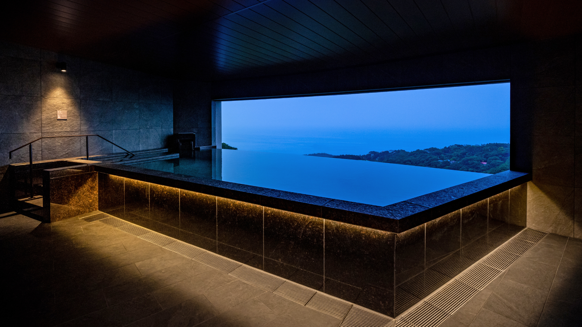 ONSEN深湯露天（男性）