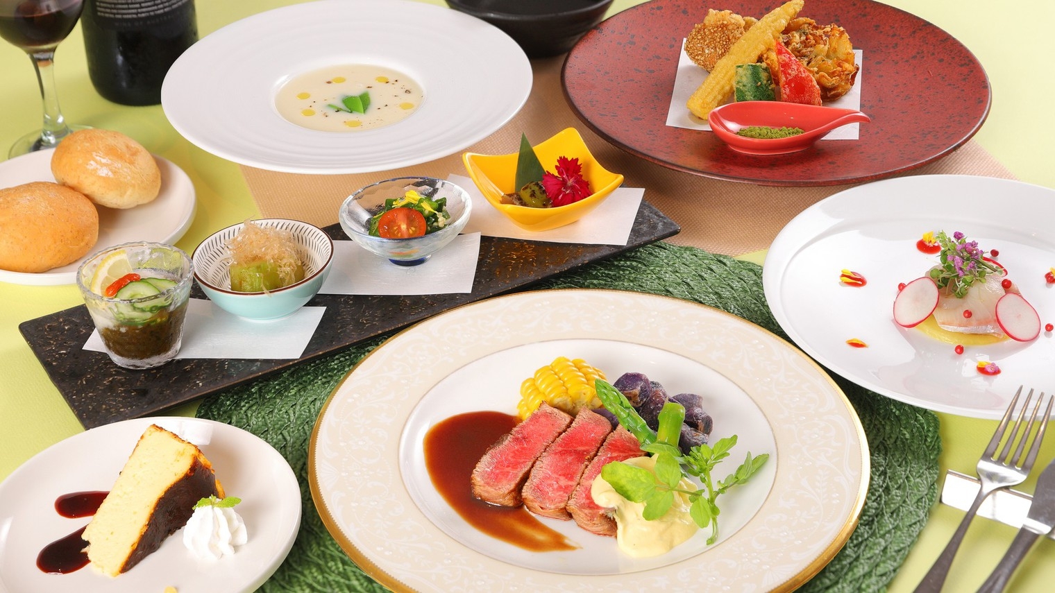 【ホテル棟】鹿児島県産の黒毛和牛付！地元食材を使ったコース■『松コース』プラン（２食付）