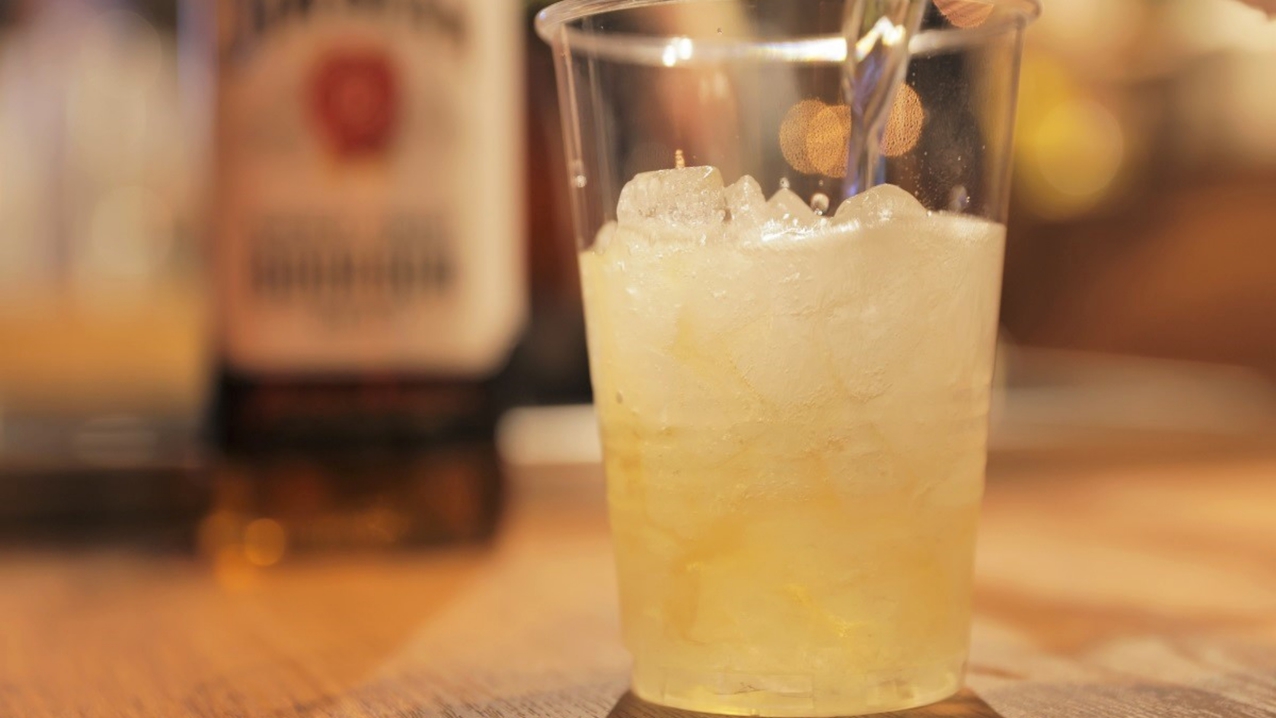 健康イオン炭酸水で割ると一層美味しい！