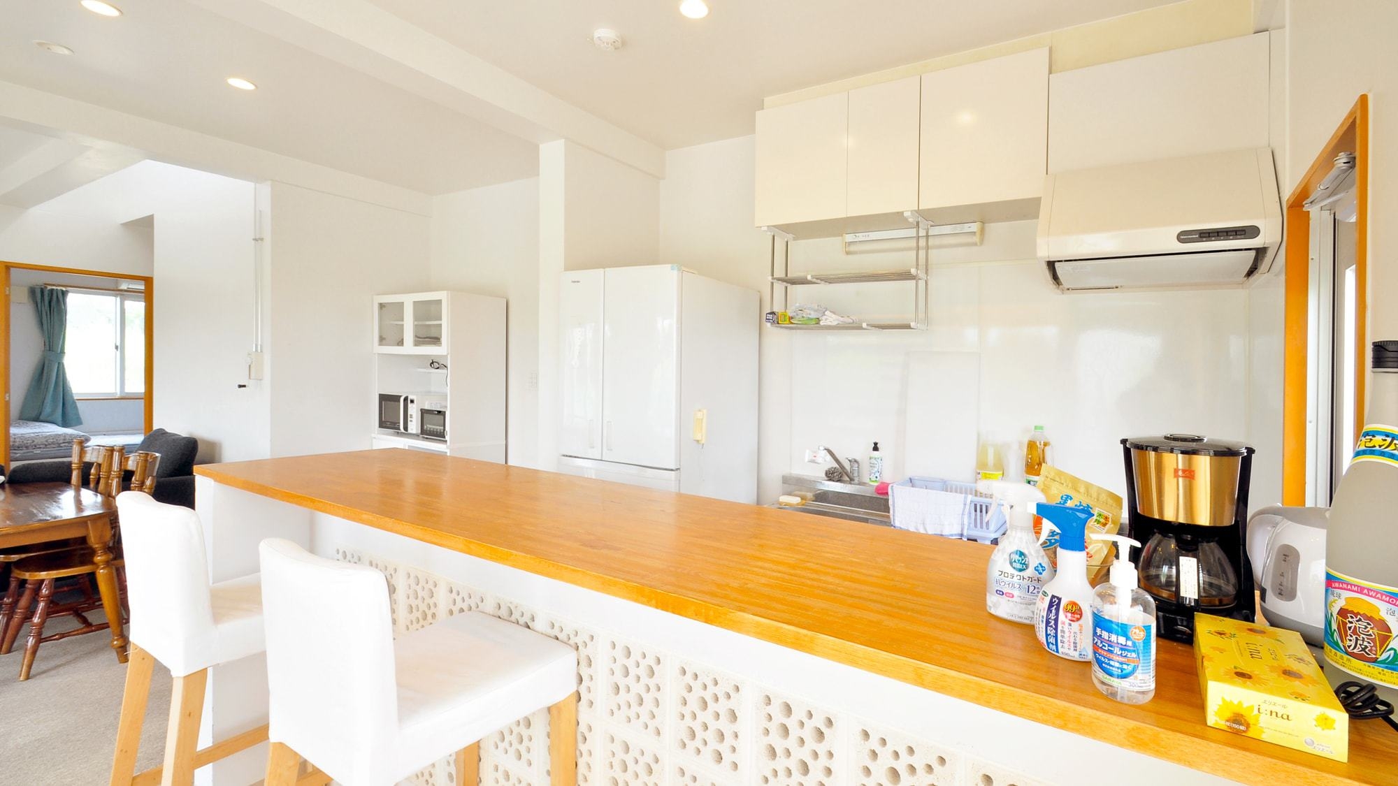 【地元愛！】◇広々70平米◇島民のソウルドリンクとお茶菓子プラン（素泊まり）【黒砂糖のお茶菓子】