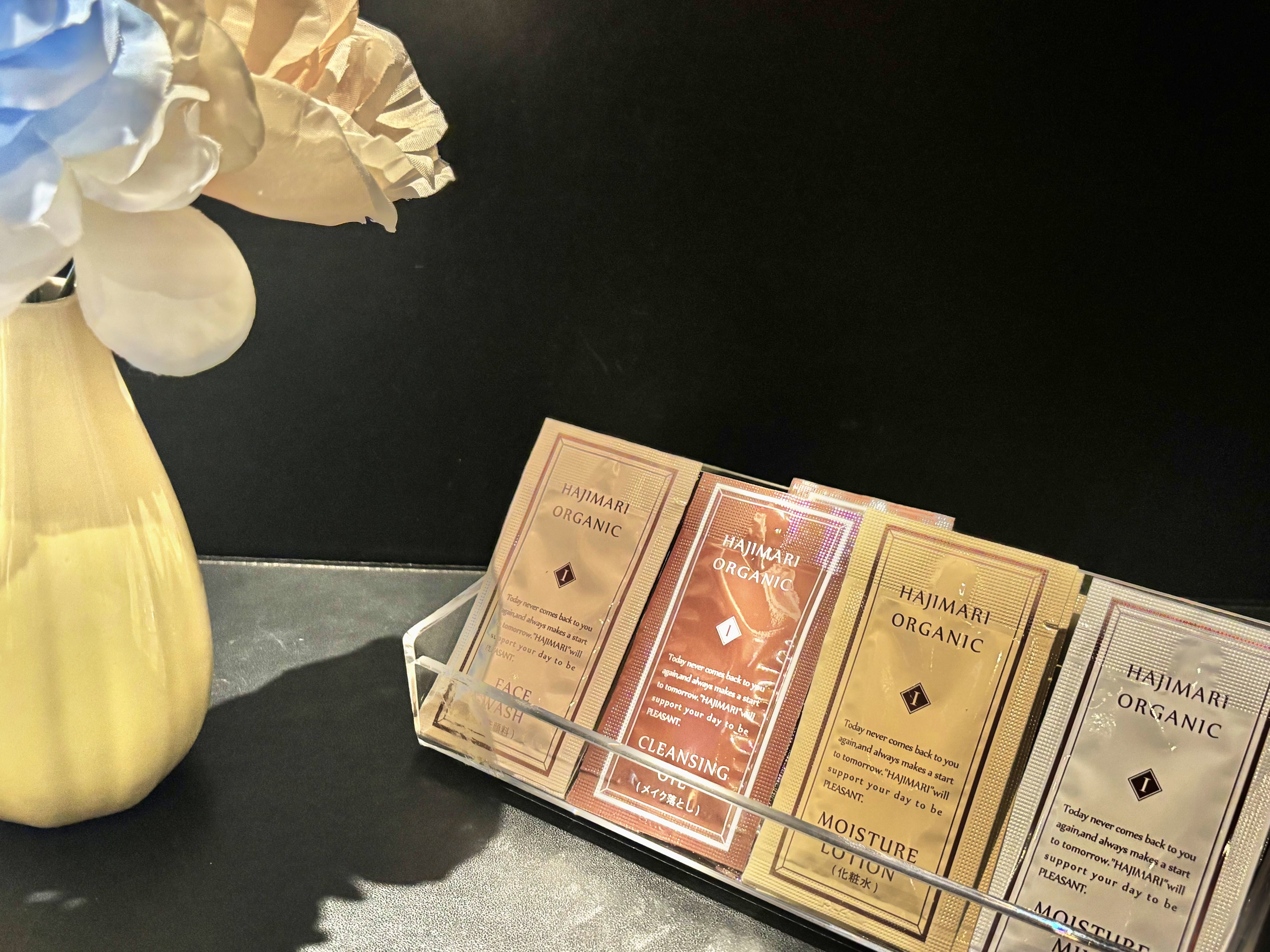 フロントにてレディースアメニティをご用意しております