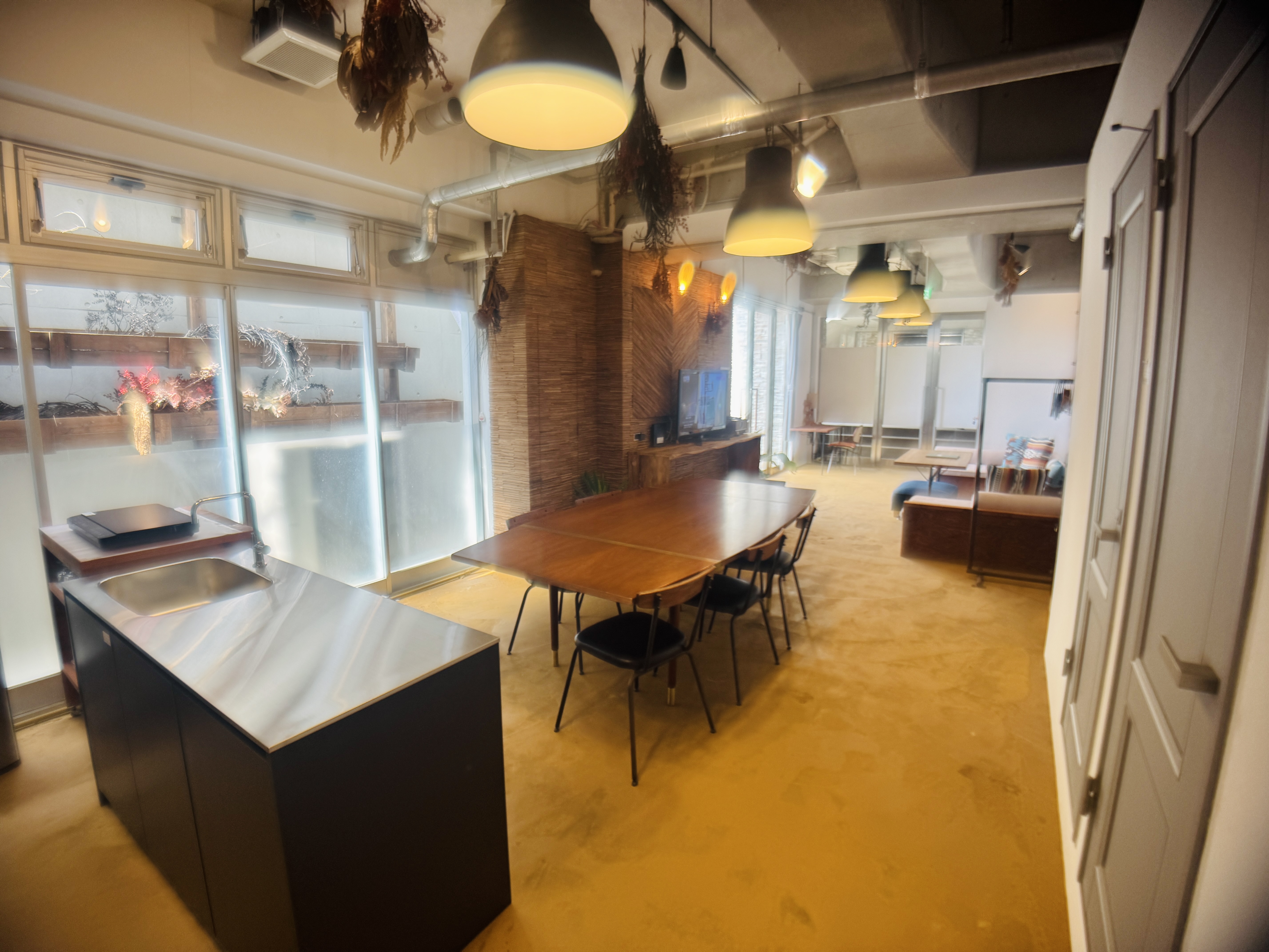 Villa style-condnium room(family room)