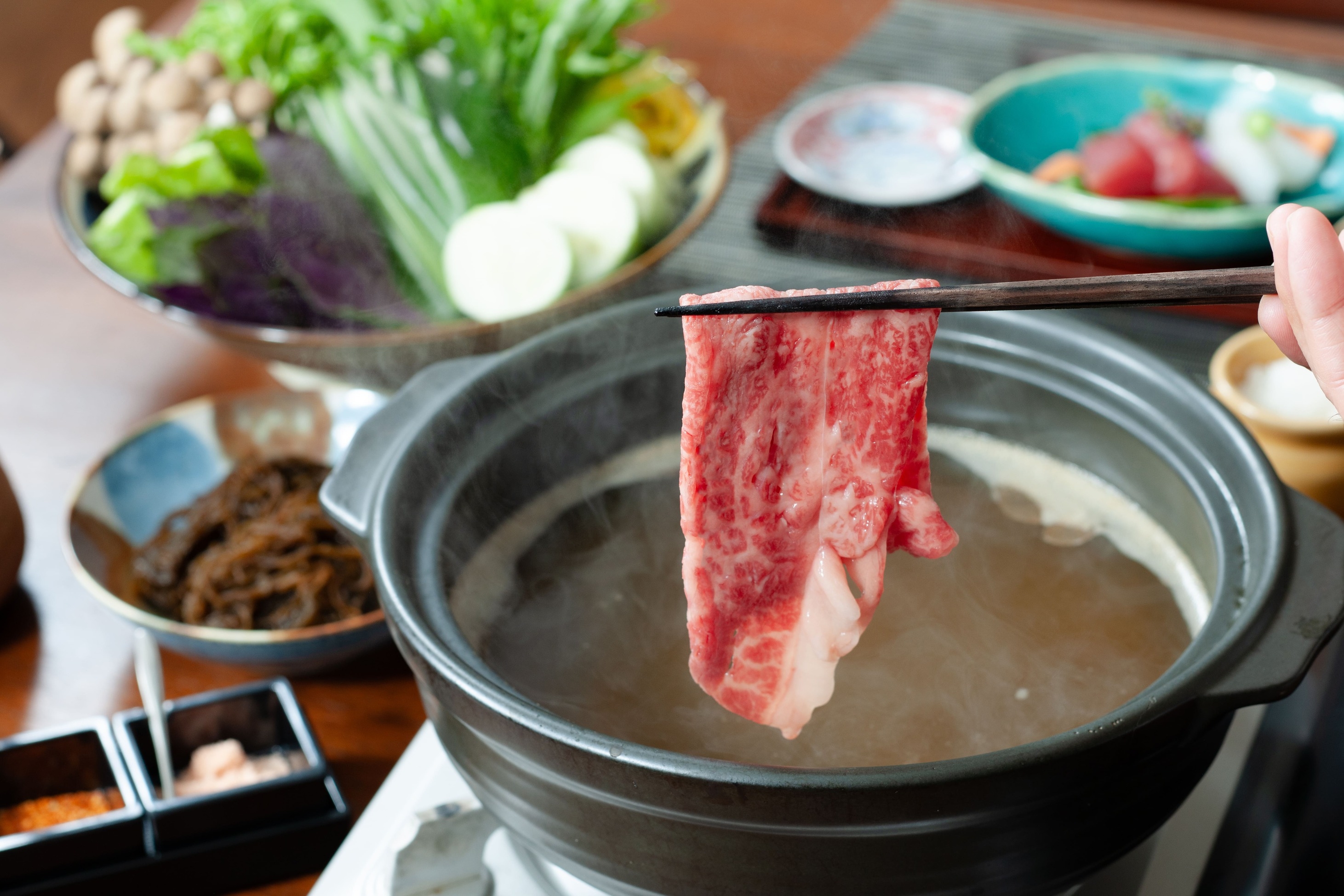 ＜夕朝食付＞沖縄食材で楽しむしゃぶしゃぶ食べ比べディナー