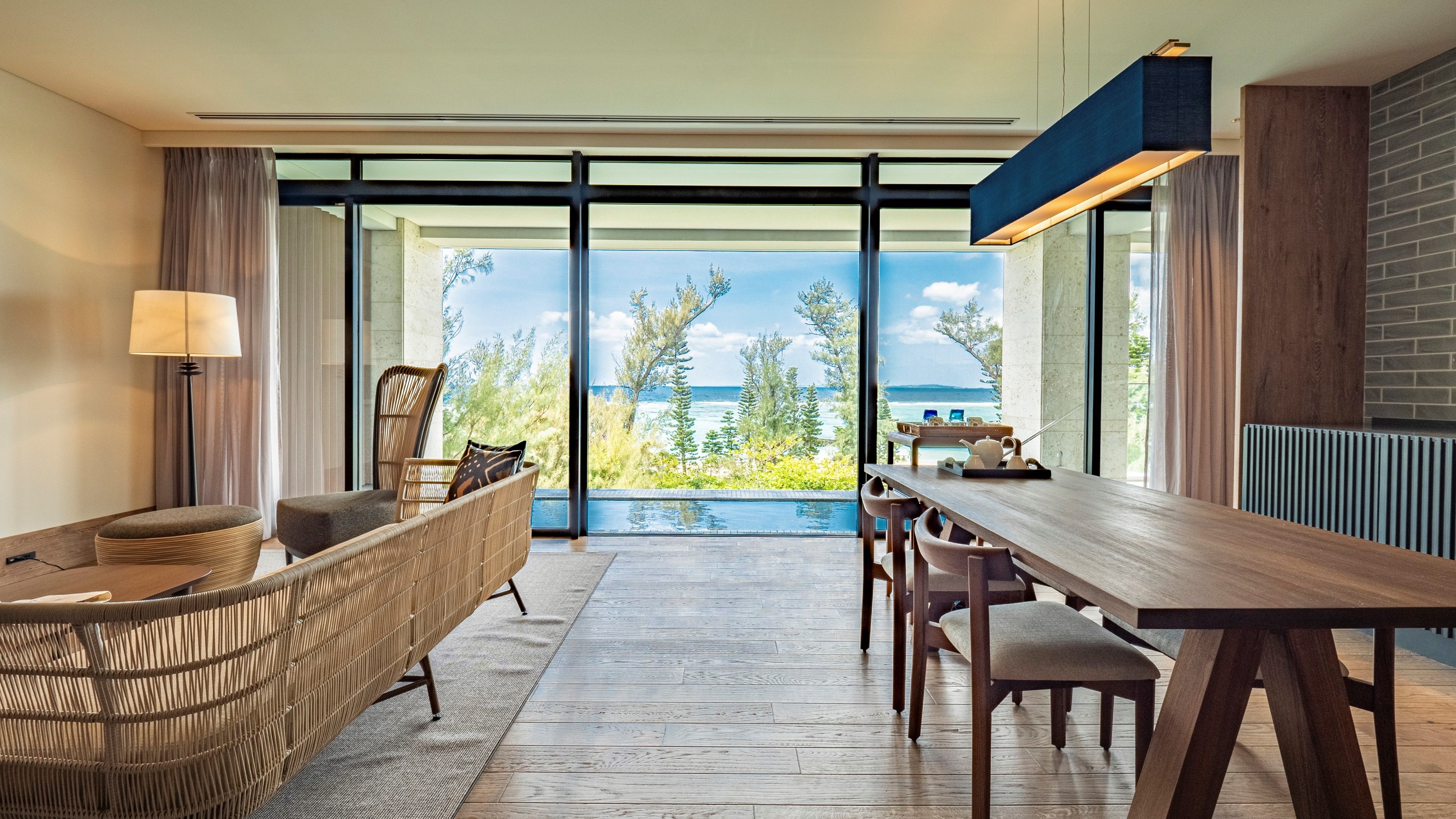 UMITO PLAGE The Atta Okinawa(ウミト プラージュ ジ アッタ オキナワ)