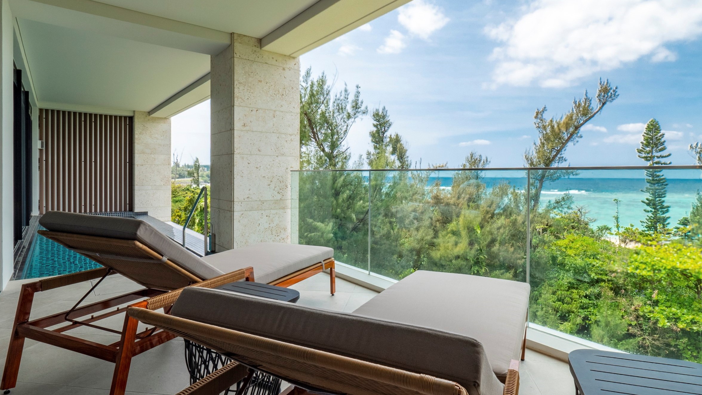 UMITO PLAGE The Atta Okinawa(ウミト プラージュ ジ アッタ オキナワ)