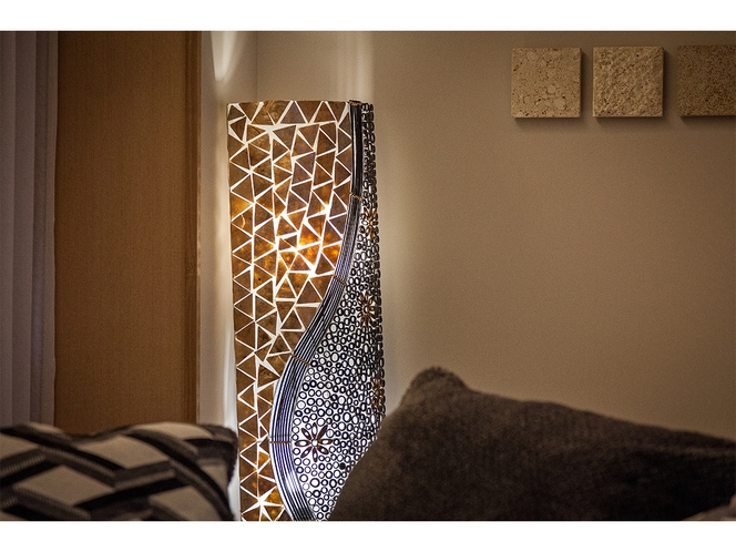 客室内装飾ランプ