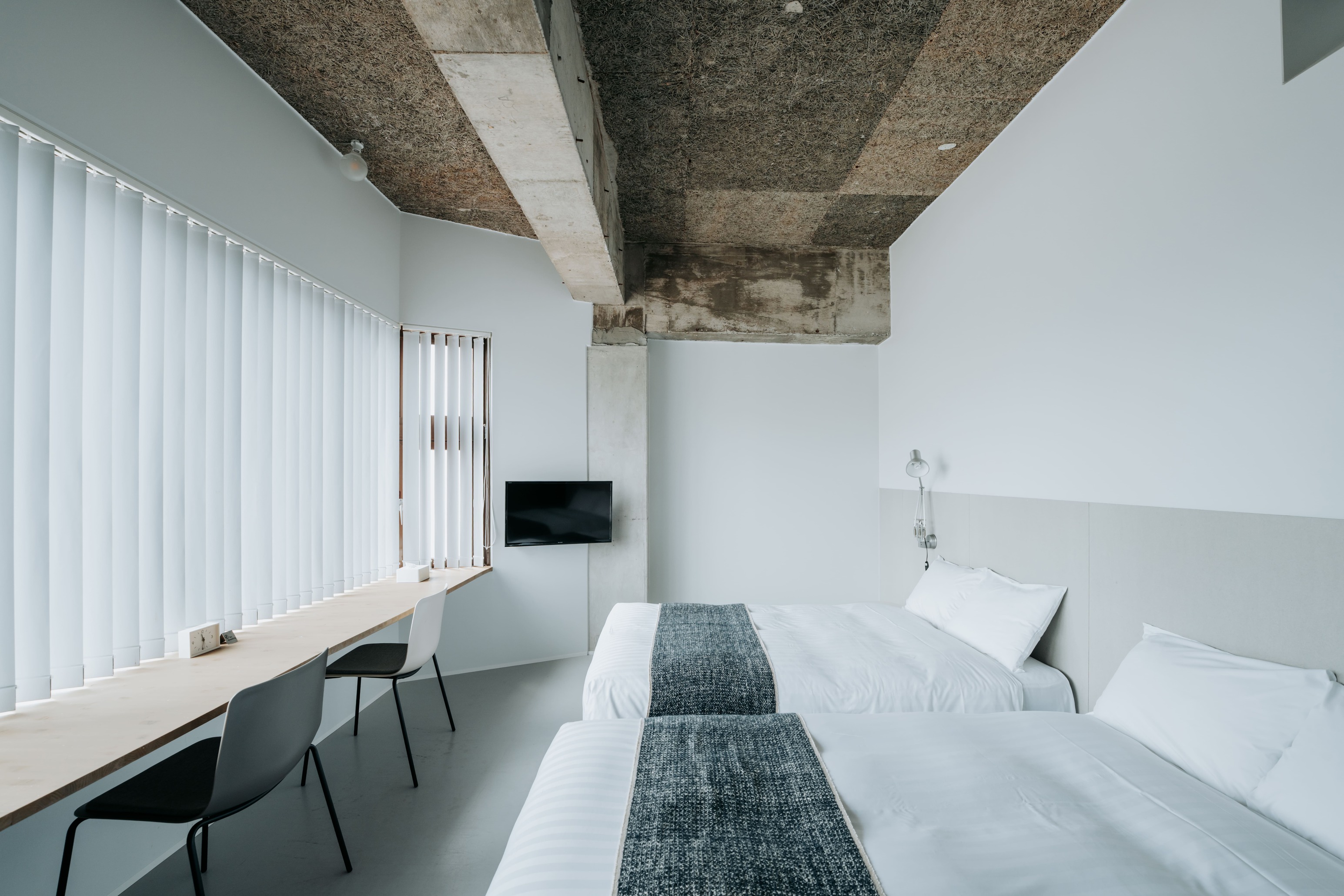 【新館・本館/ツイン】観光の拠点として使いやすい機能的なツインルーム