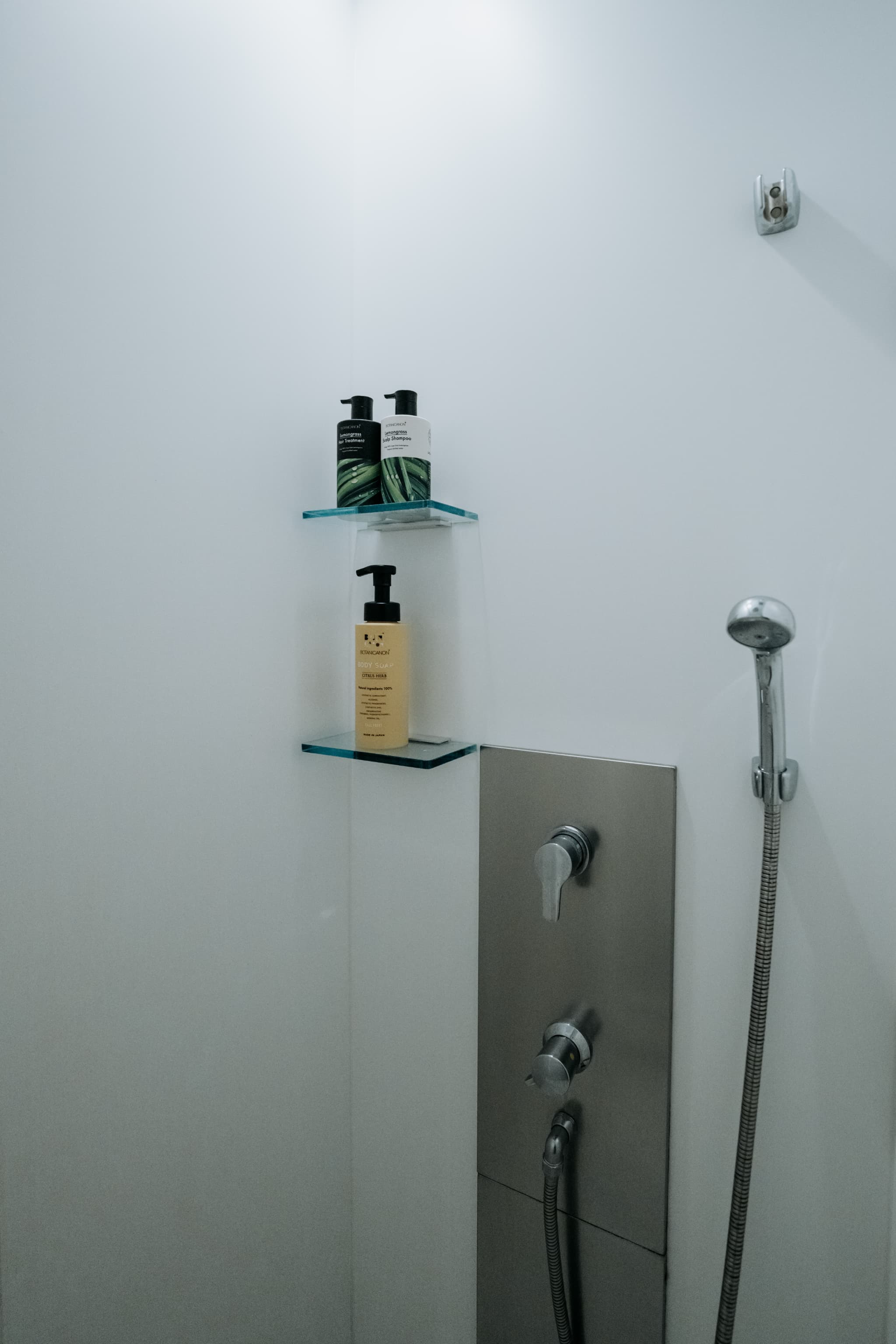 シャワーブース