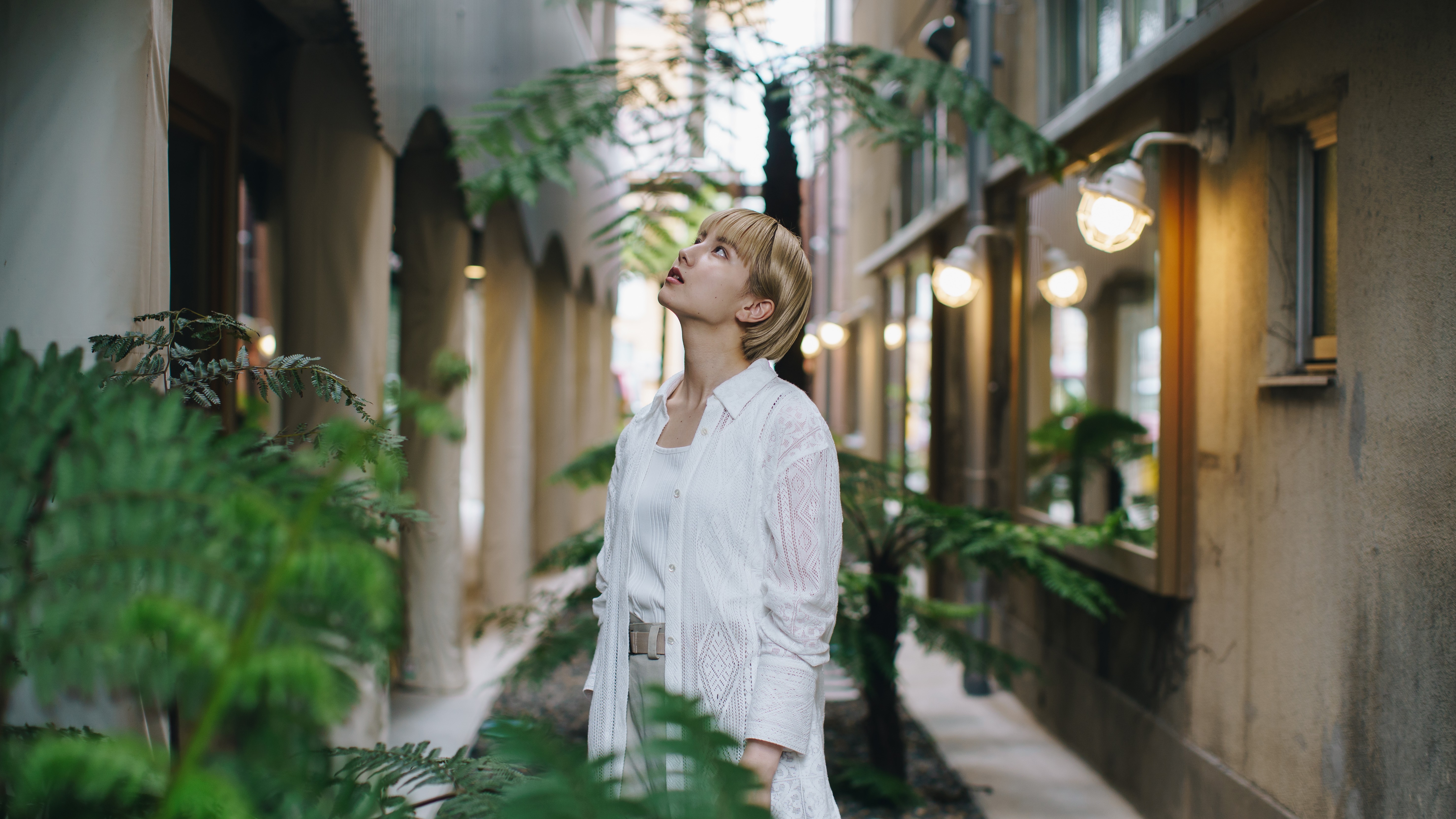 【中庭】ゆったりと時が流れる、異国風ガーデン