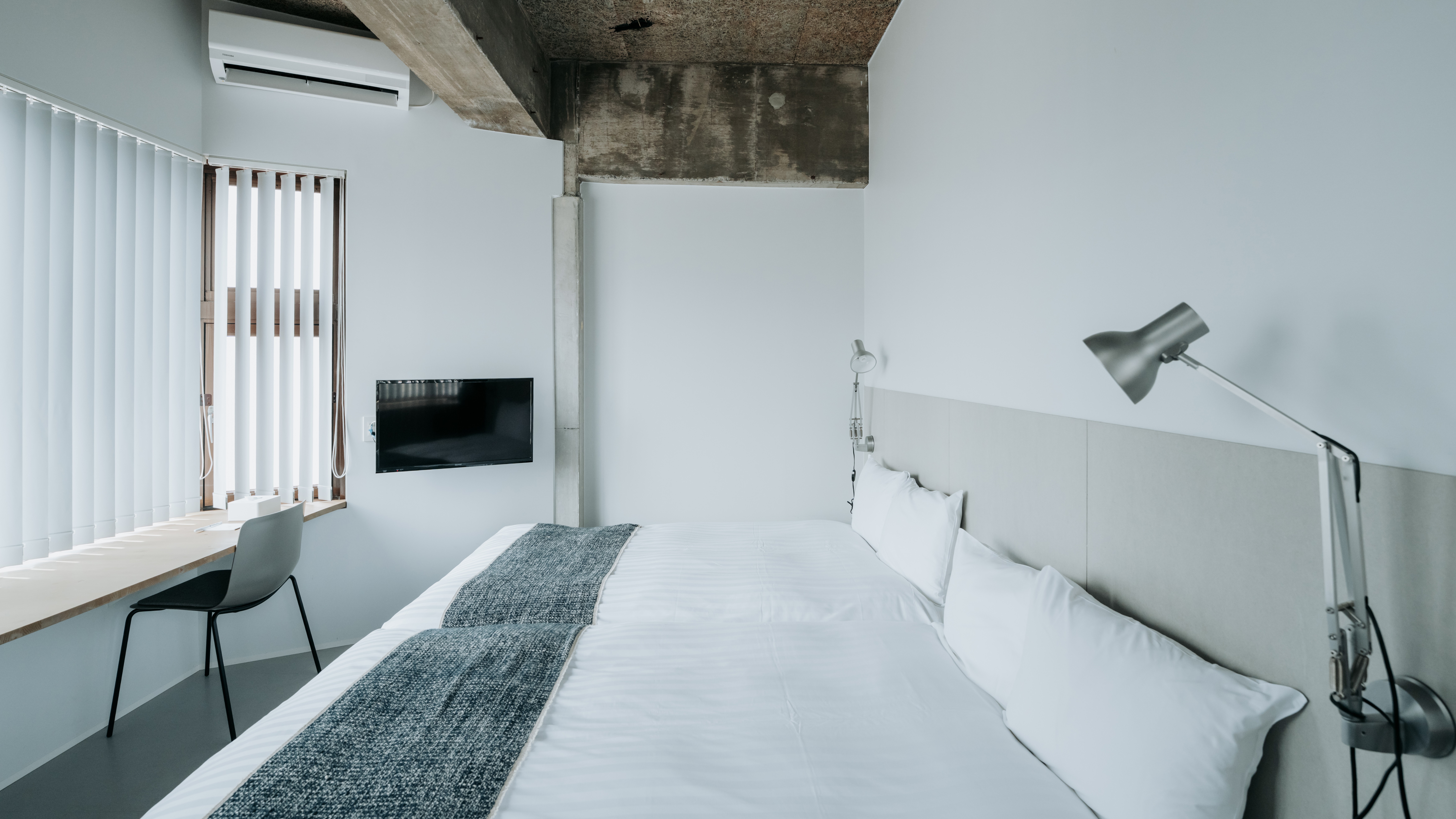 【新館・本館/ツイン】観光の拠点として使いやすい機能的なツインルーム