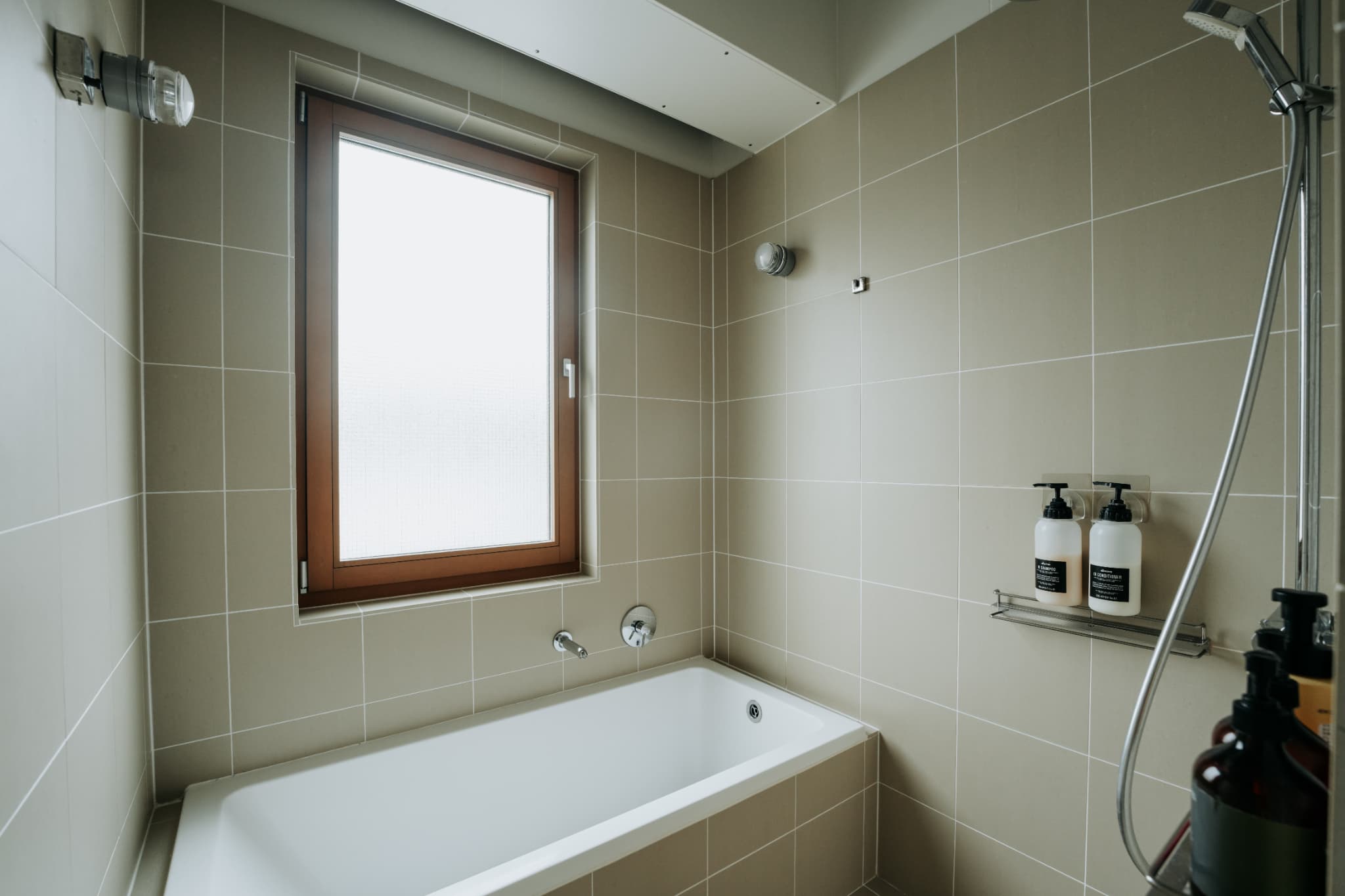 バスタブ：スイートルーム