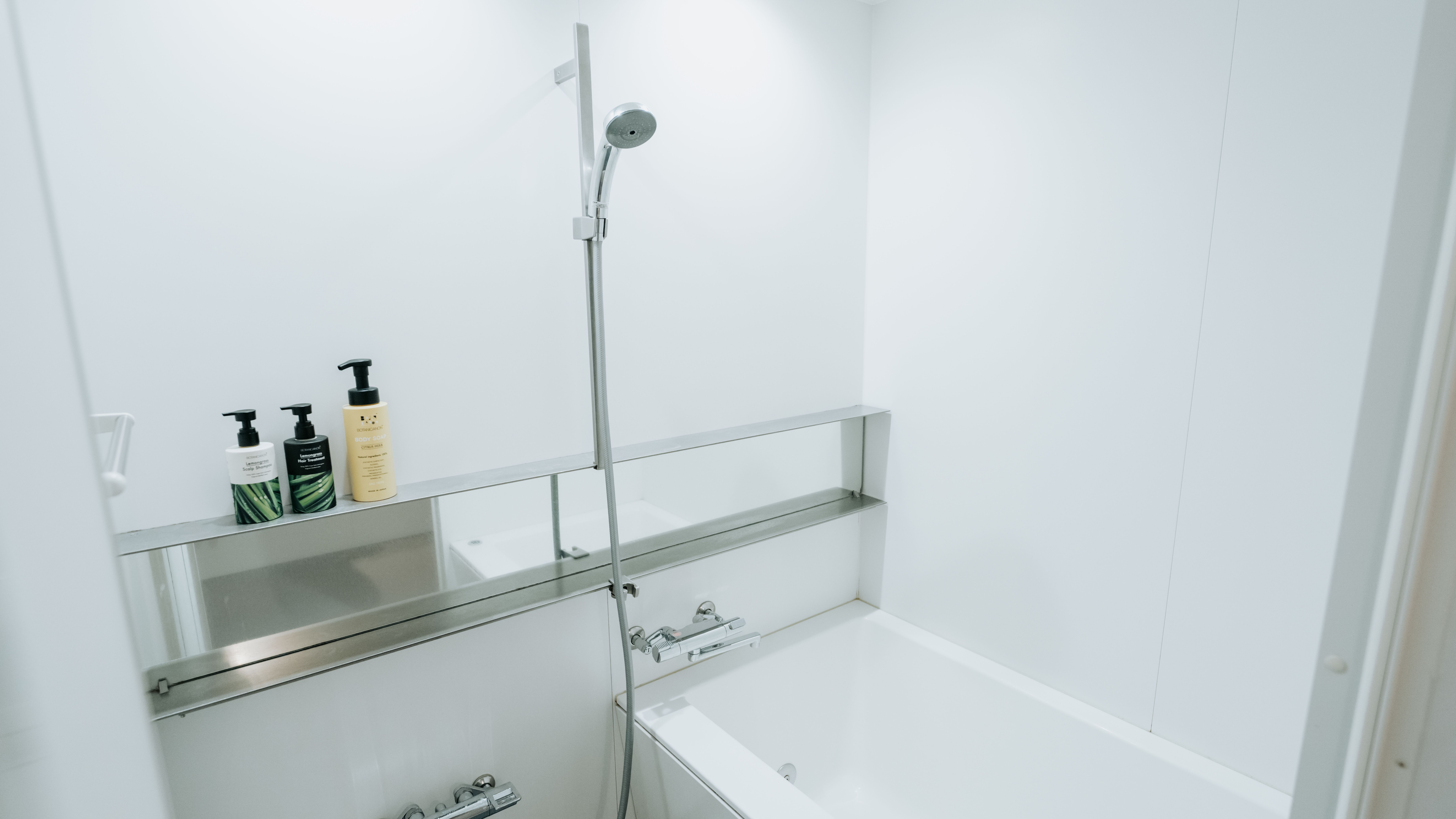 【洗い場付きバスルーム】デラックスツインルーム