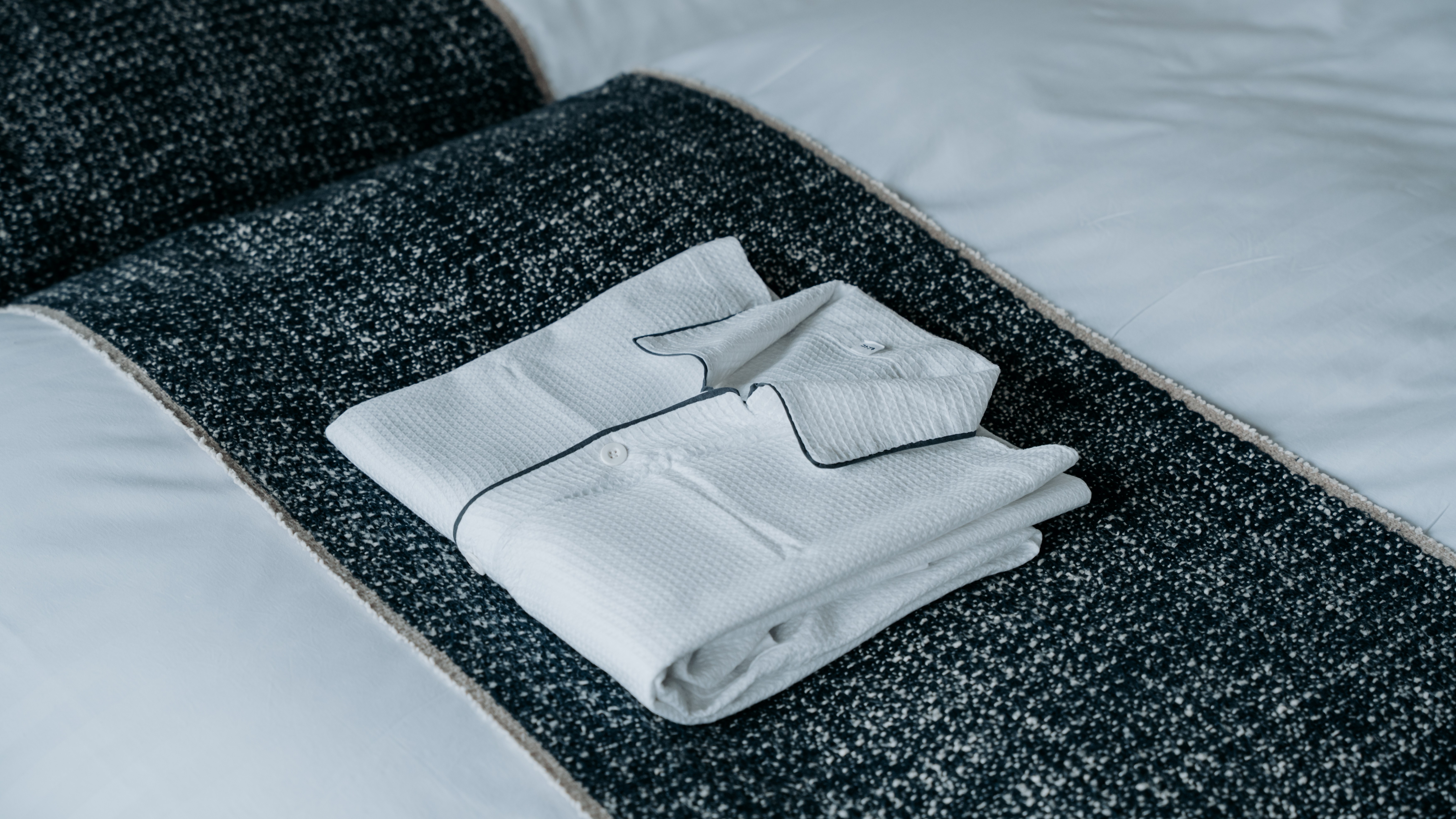 【パジャマ】ガウンをご用意しております。(上のみ)