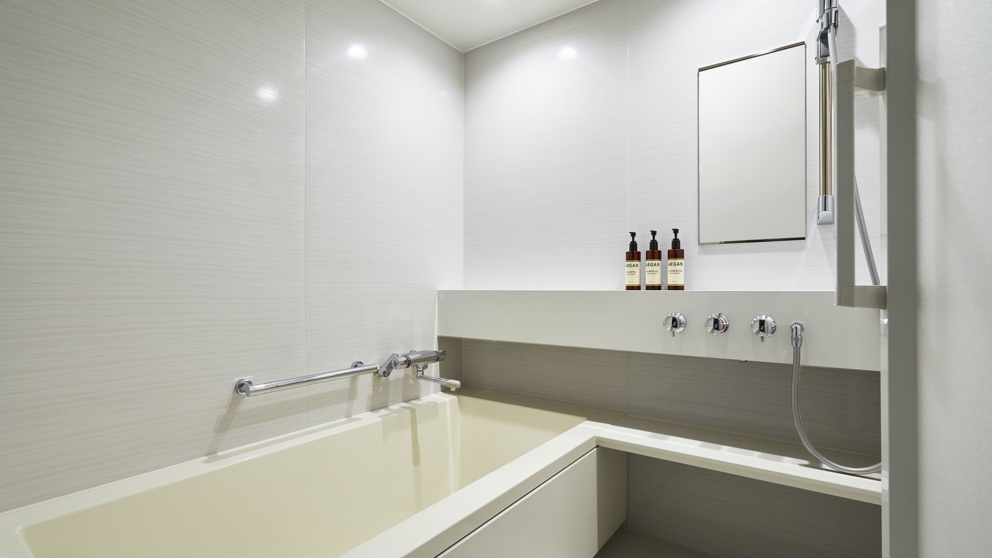 ラグジュアリーデラックスツインバスルーム