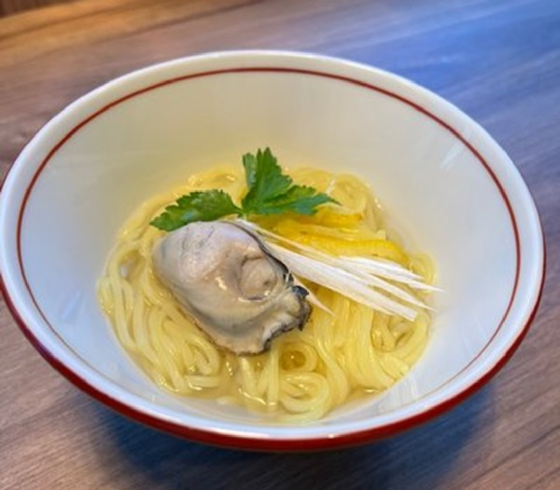 【朝食】「冬季限定」牡蠣潮そば