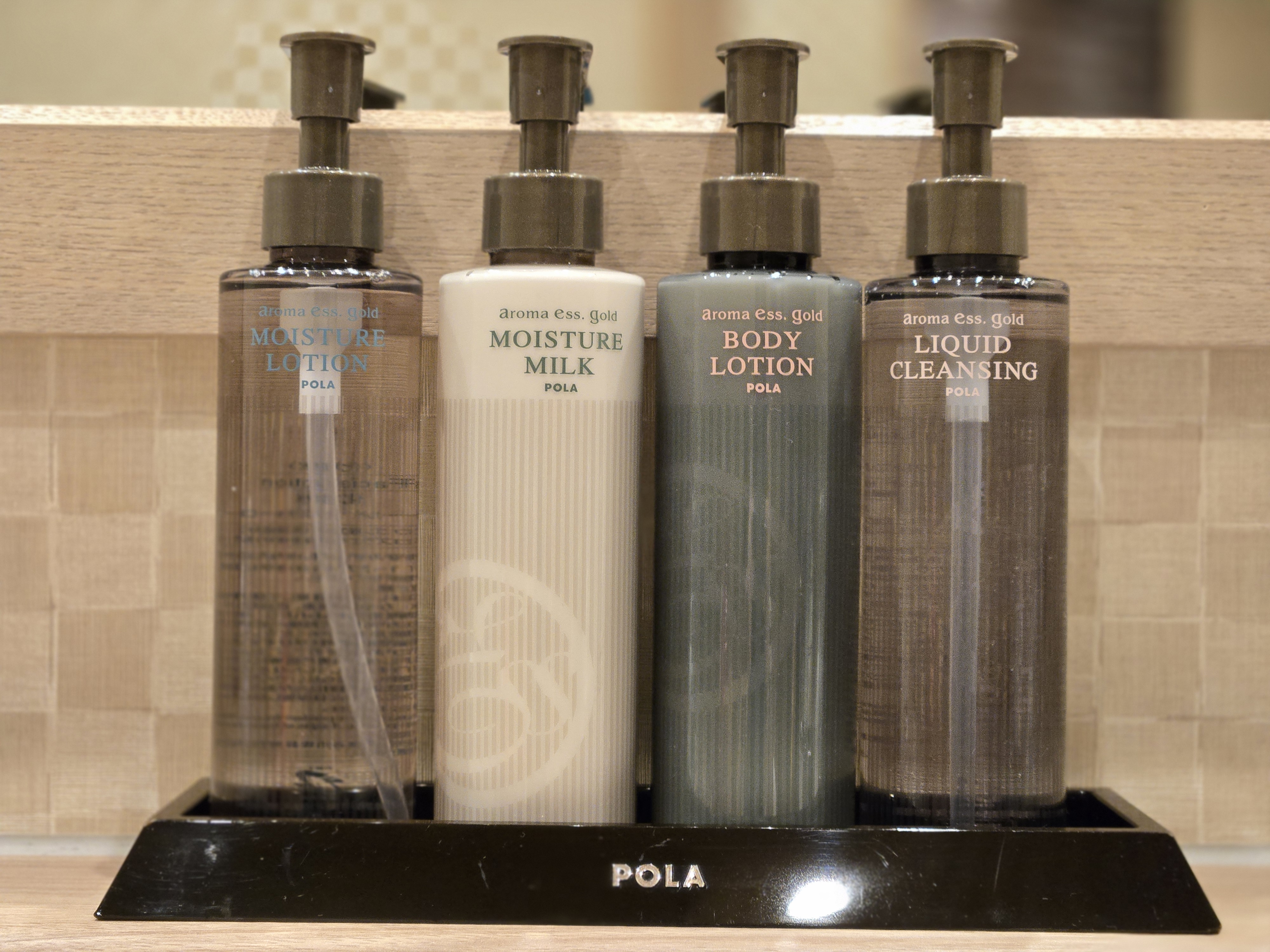 ◆『POLA』製女性用アメニティ◆