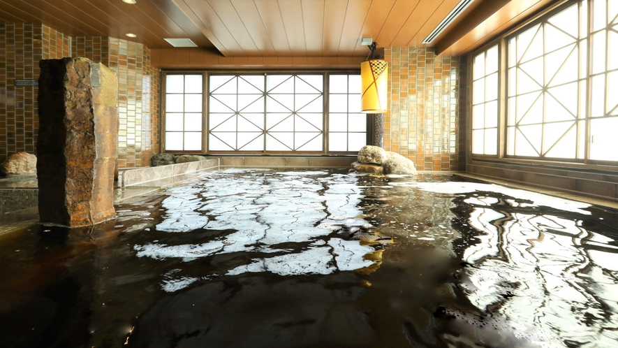 【”黒湯”天然温泉大浴場・男子】内風呂　（湯温：約41℃～42℃）
