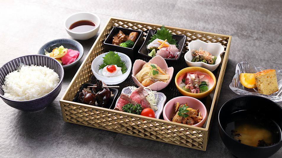 【室数限定】「月見御膳」に舌鼓♪２食付きプラン＜夕朝食付＞