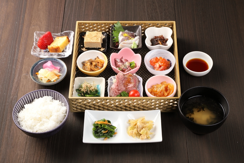 【二食付き】庄内の恵みに舌鼓♪月見御膳プラン＜夕朝食付＞