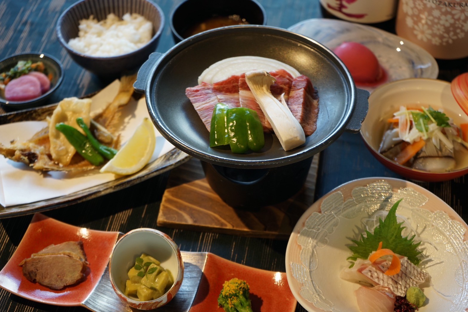【二食付き】月のみちの季節の会席コース付きプラン＜夕朝食付＞