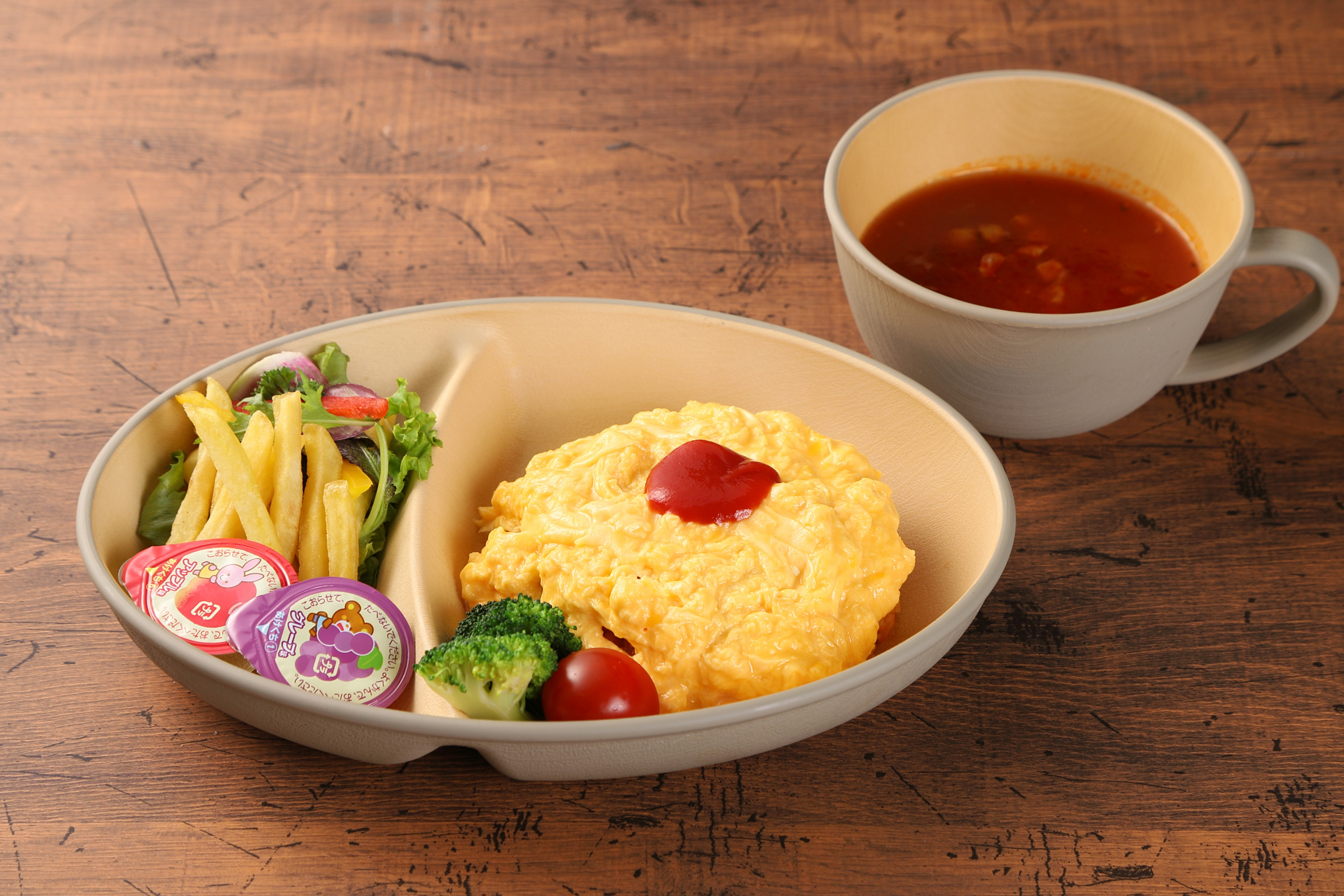 ランチタイム　お子様オムライスプレート