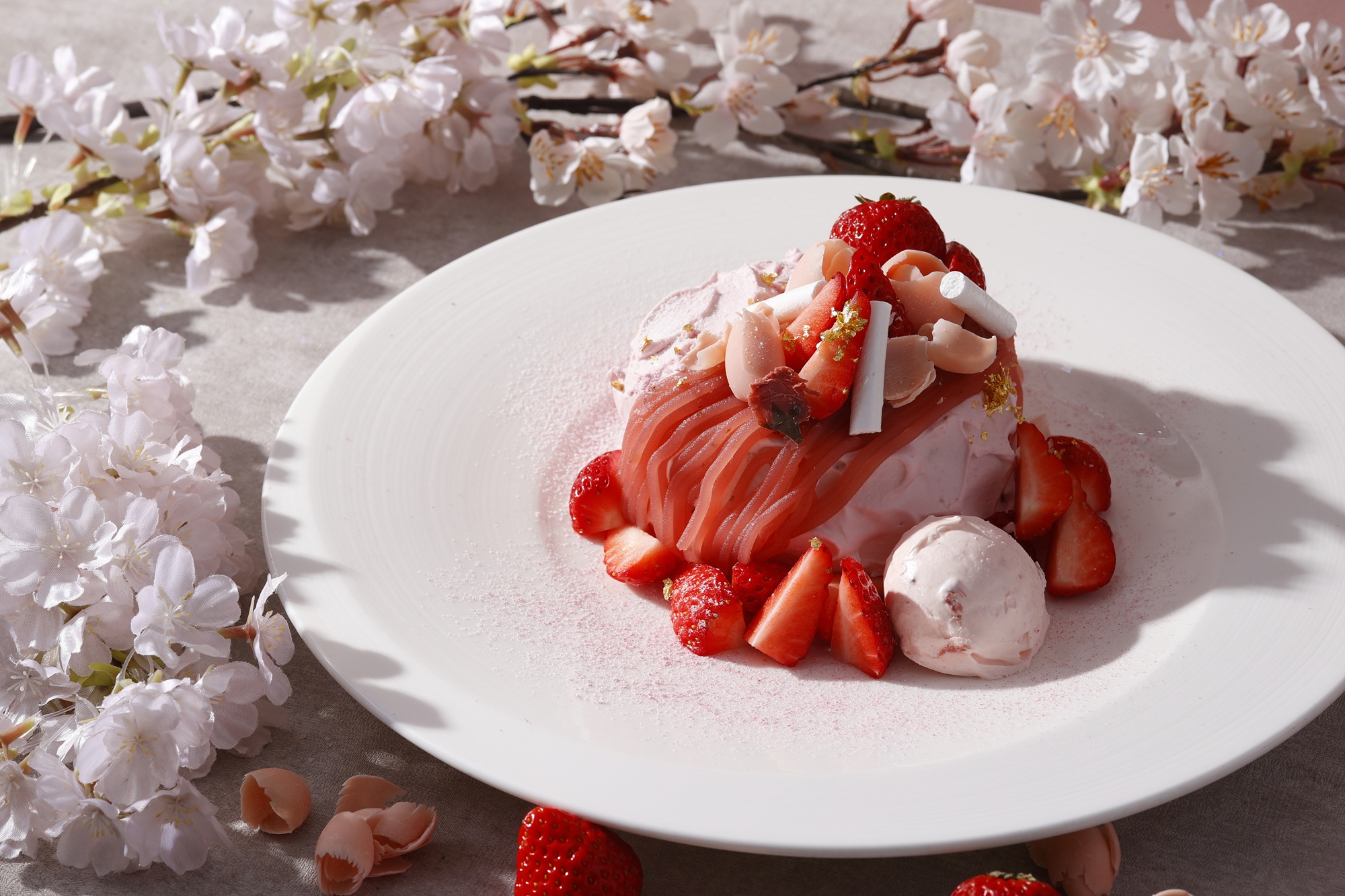 いちご＆桜モンブランパンケーキ