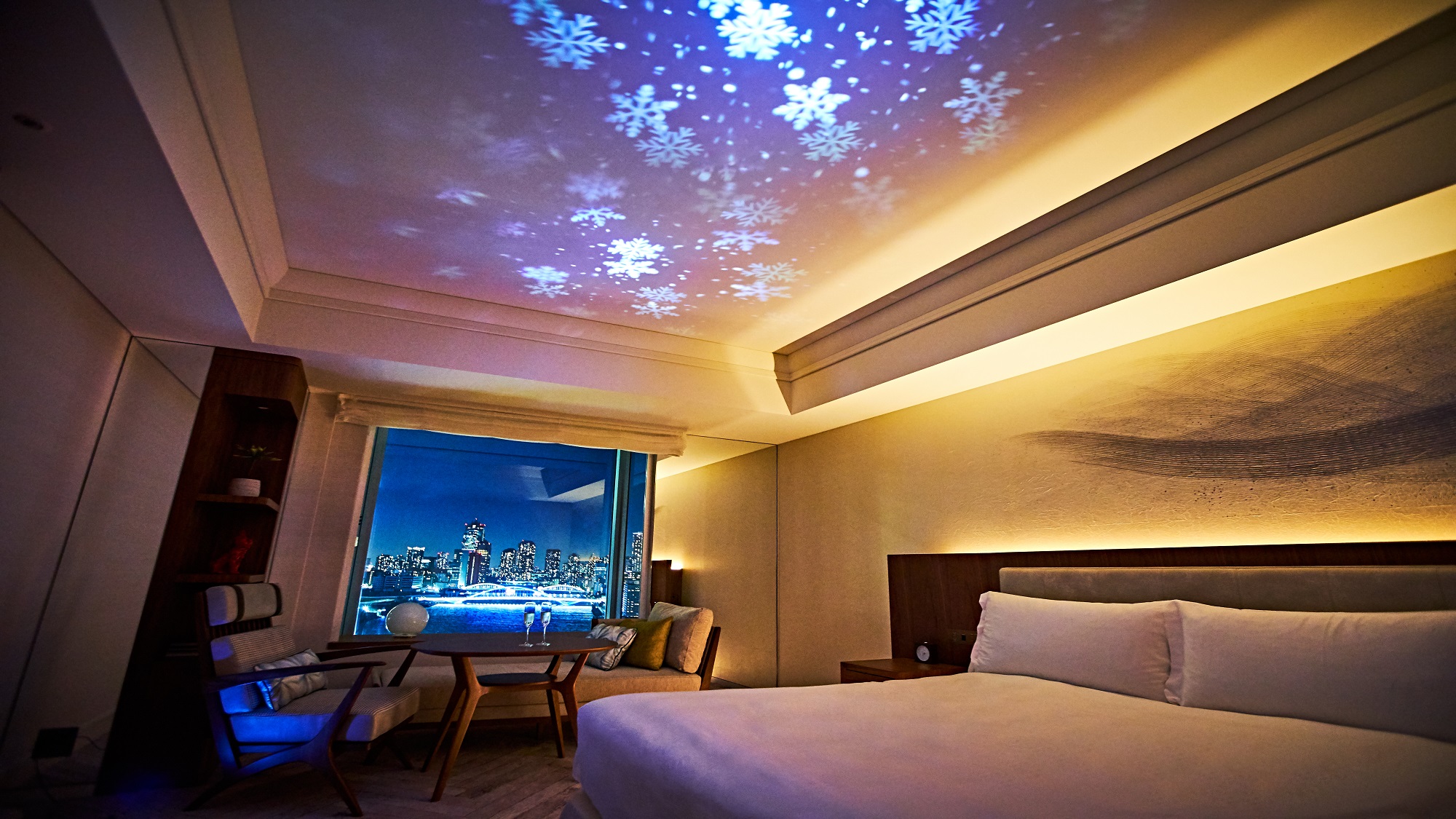 スノーホワイトルーム