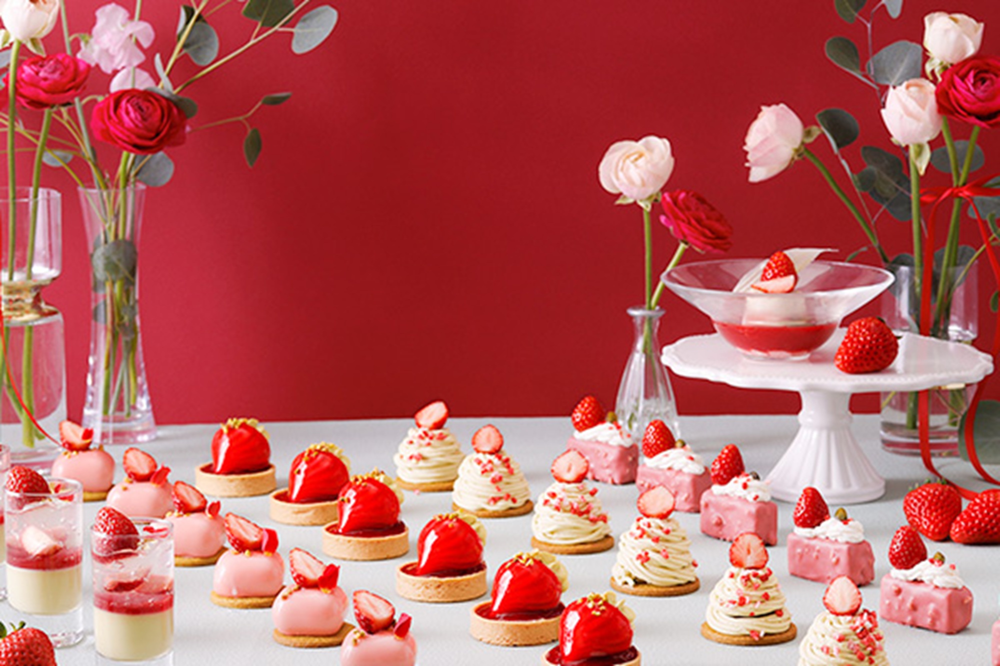 完熟いちごとピスタチオのアフタヌーンティー