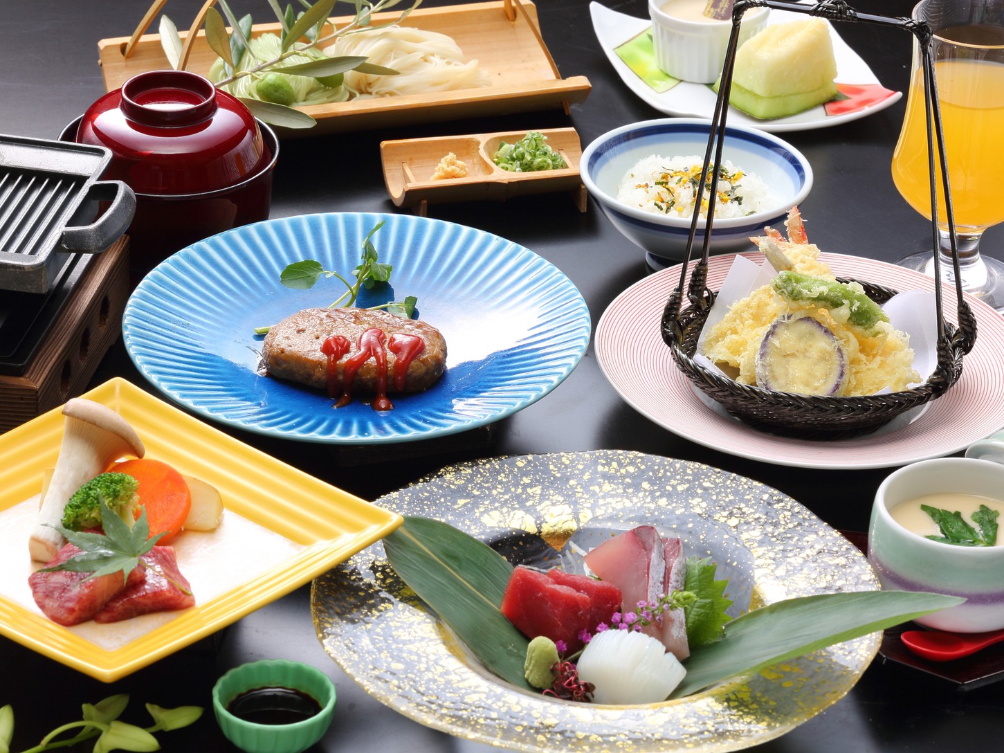 2026/4/1〜【特選和会席】姿造り付き五種盛り×鮑の陶板焼き×国産牛の鉄板焼き