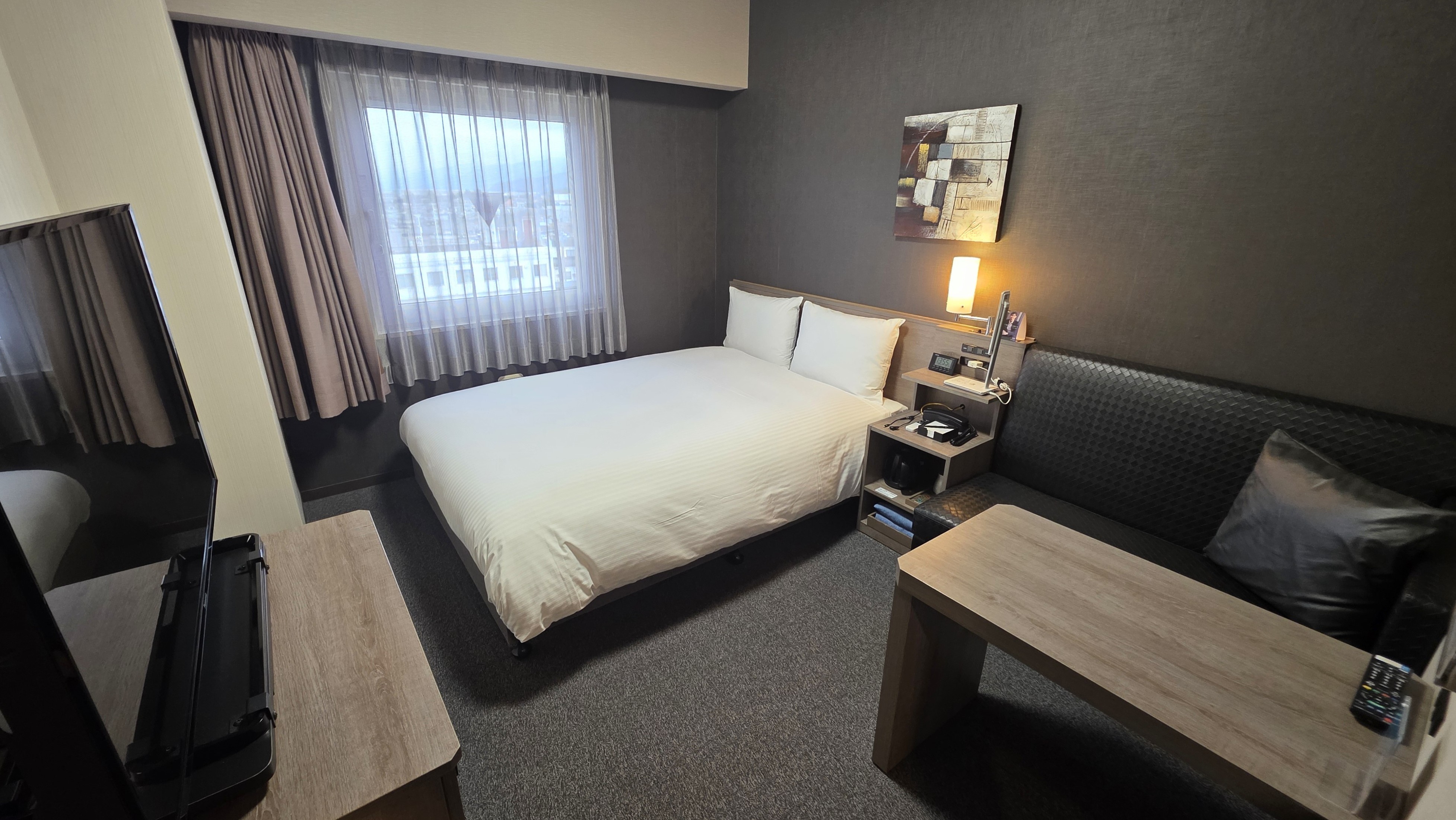 コンフォートセミダブルルーム