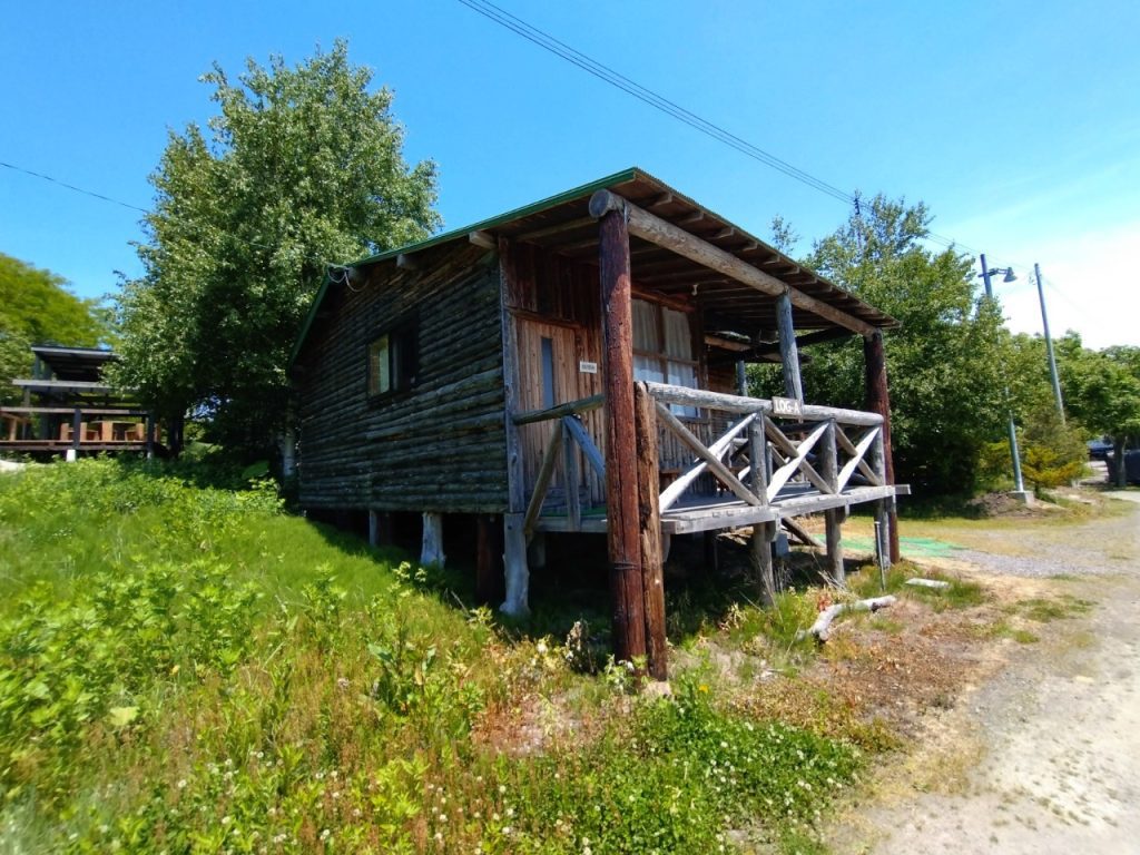 6人用貸しコテージA 『 log A』　車横付け可