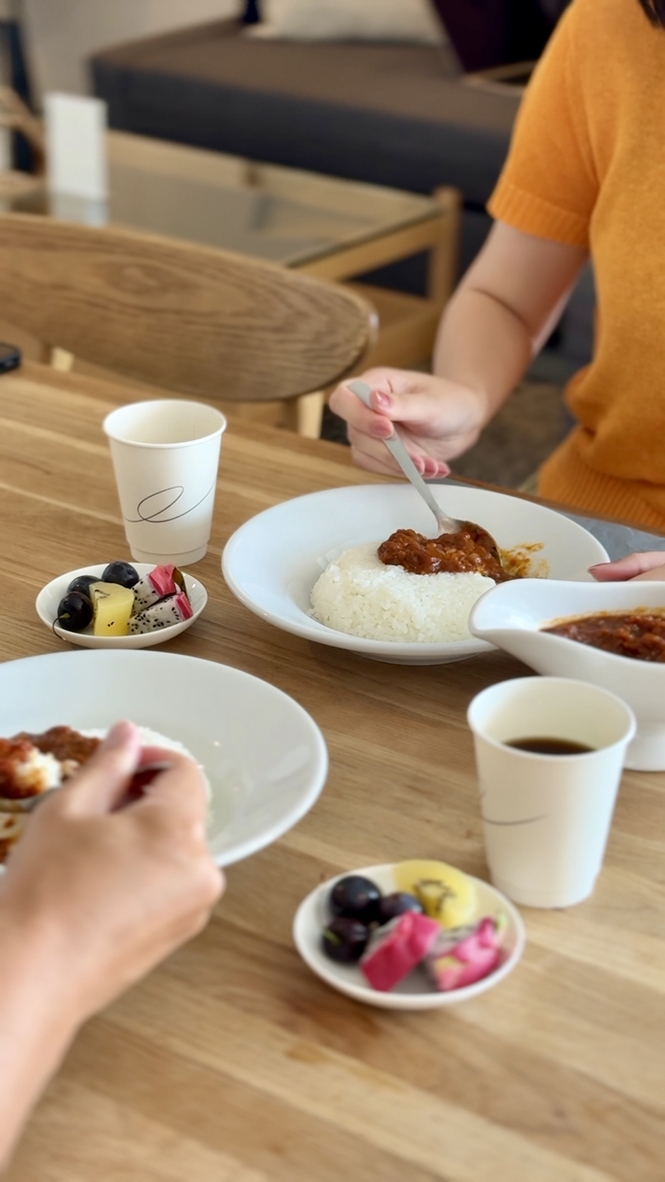 【朝食プラン／ブレックファストカレー】配達時間②8:45-9:00　KAZE × b hotel　