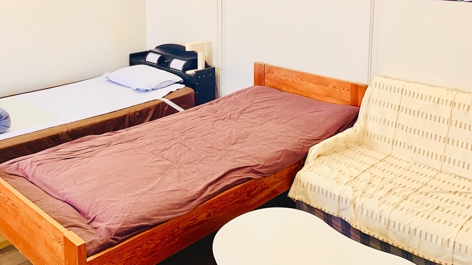 ・【離れ101】定員4名のお部屋。ご家族やお友達同士のお泊りにぴったり