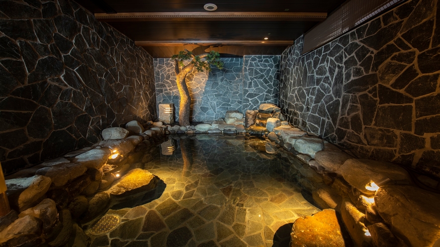 【大湯処】和倉温泉では珍しい洞窟風呂もご用意しております。（イメージ）