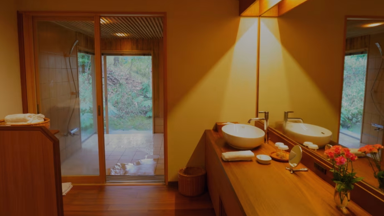 離れ|温泉内湯・中庭テラス付 和洋室「ひわ」(72平米)