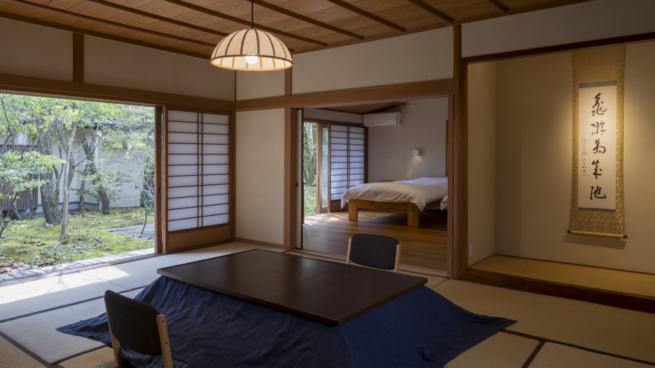 離れ|温泉内湯・中庭テラス付 和洋室「ひわ」