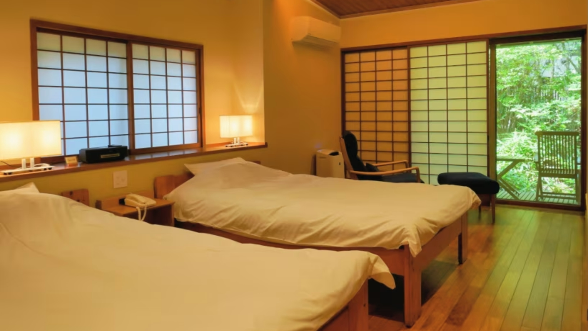 離れ｜温泉内湯・中庭テラス付 和洋室「桜」