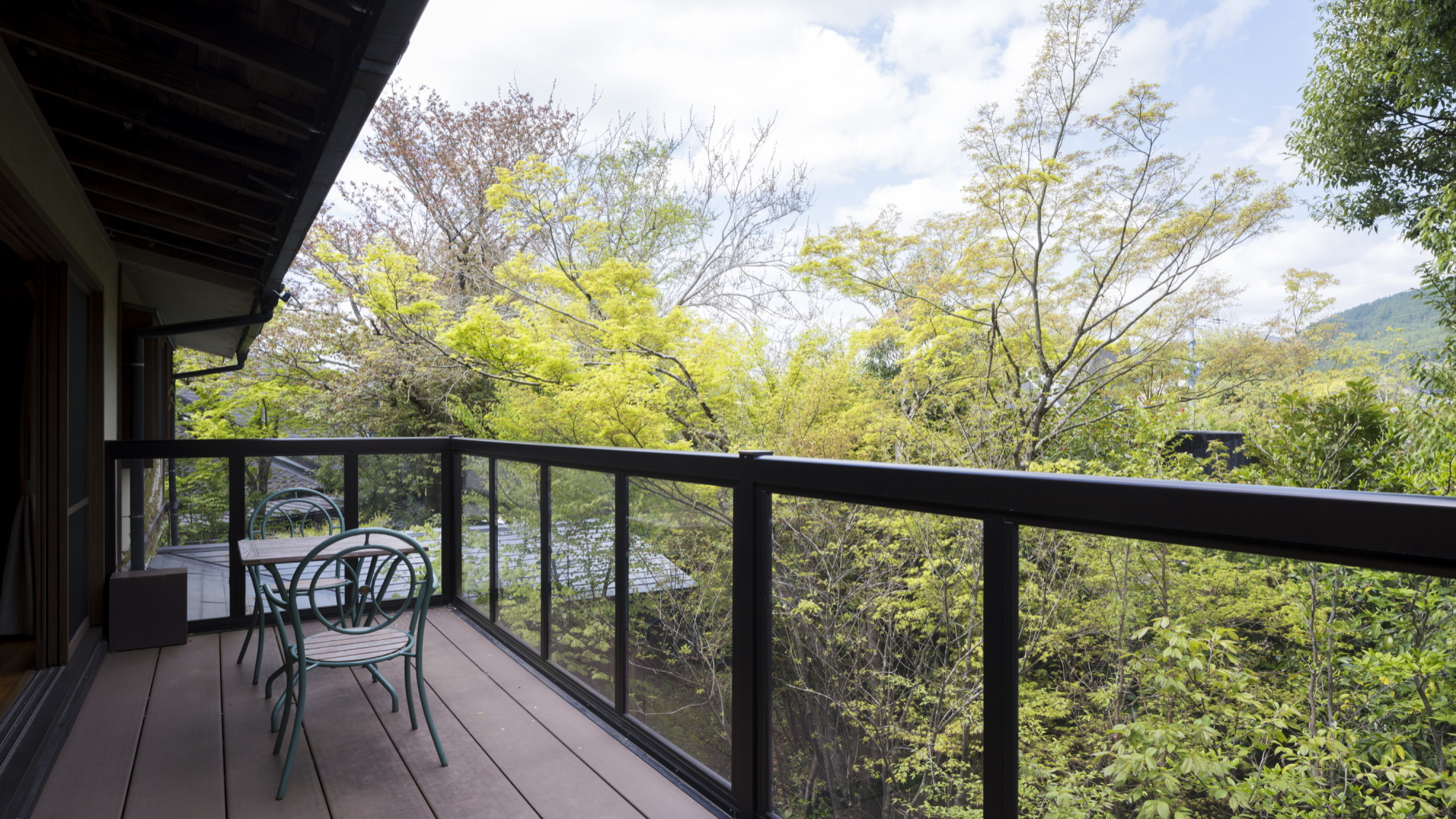 温泉内湯・テラス付 和洋室「くひな」／2F