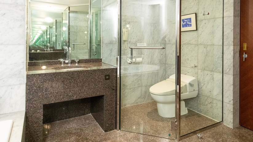 インペリアルスイートルーム　132.0㎡　〈バスルーム〉